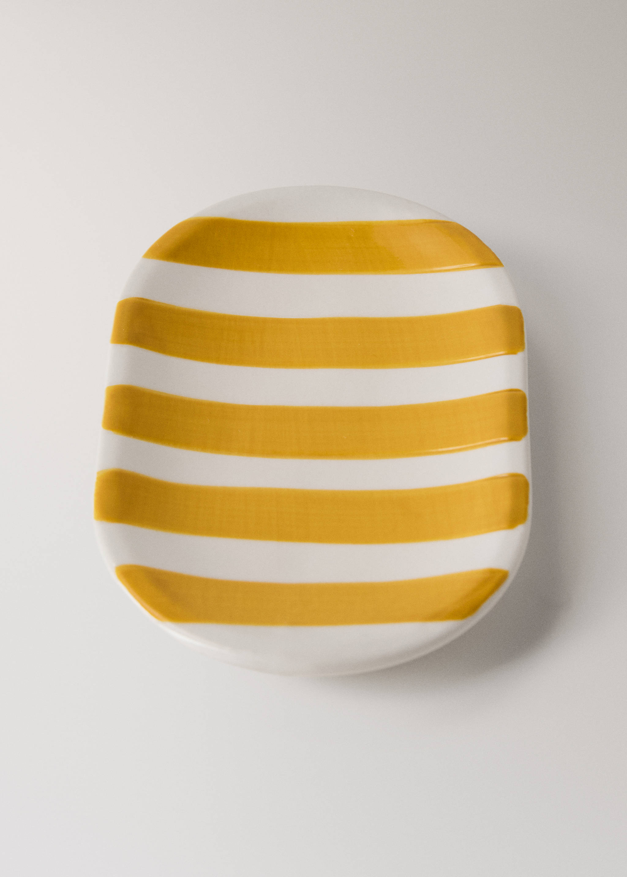 Painted striped ceramic soap dish - Details of the article 1