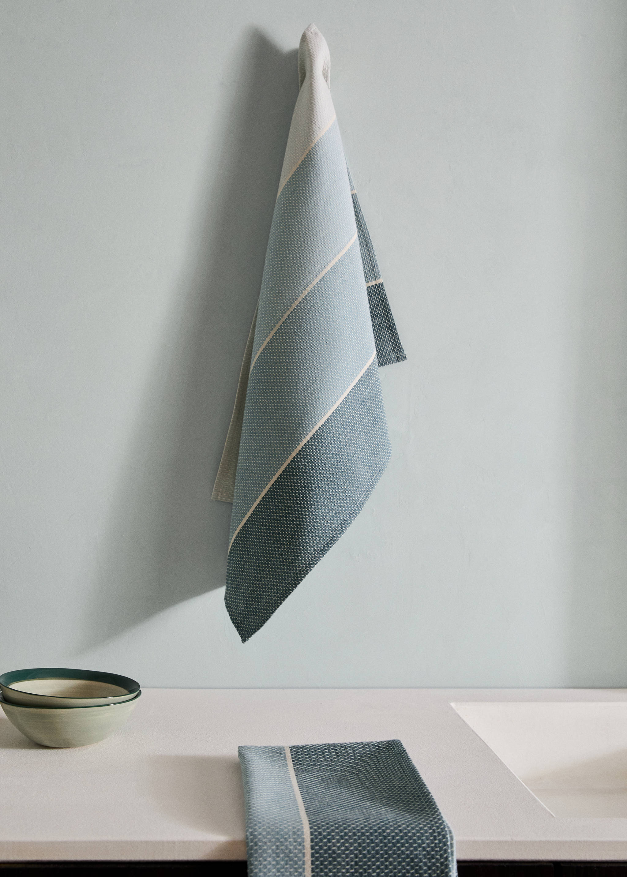 Waffle weave kitchen towels - General plane