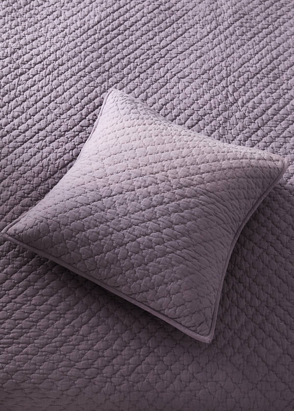 Cotton bed cushion cover with hand-stitched seams 50x50 cm — Lilac
