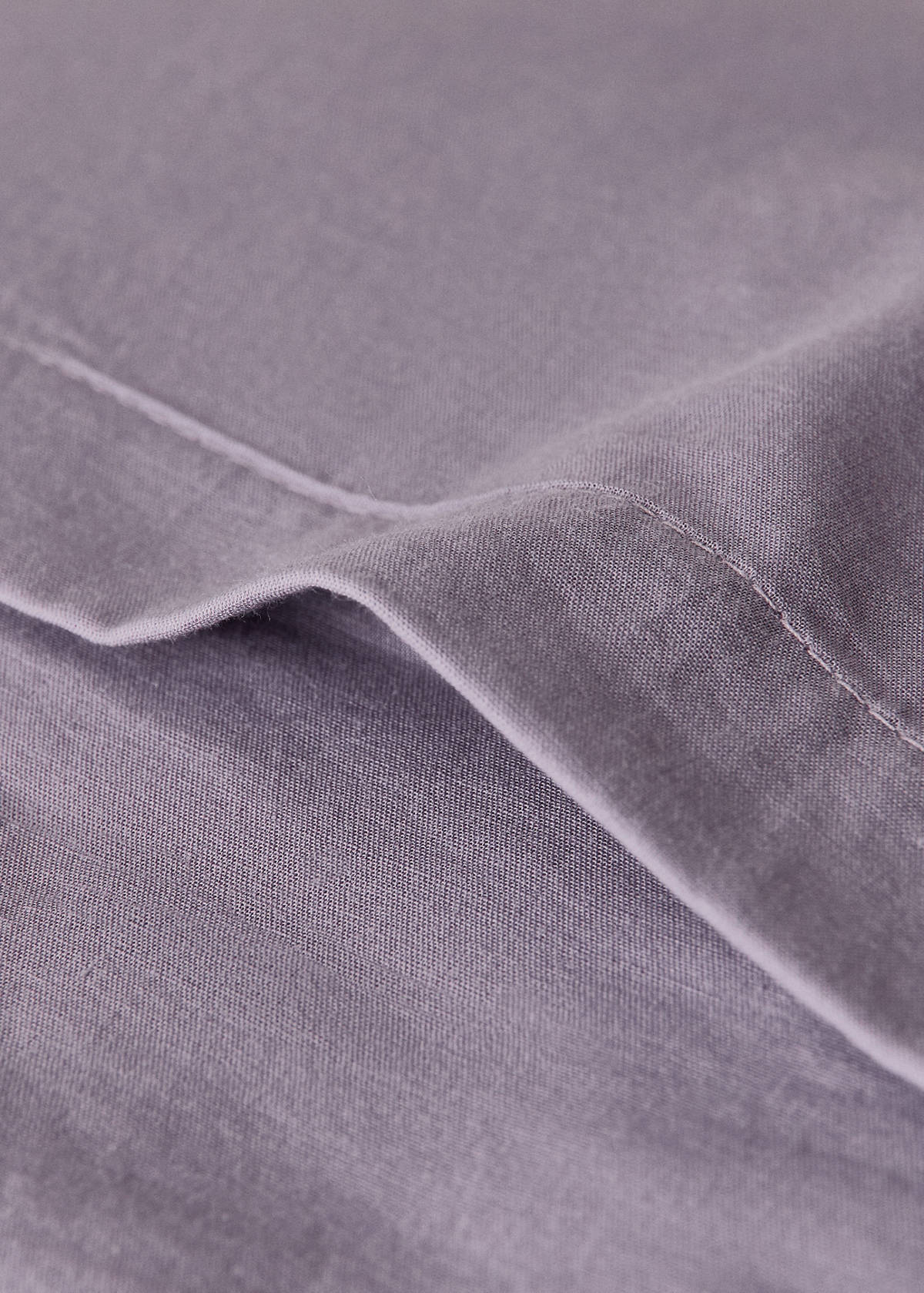 Cotton bed cushion cover with hand-stitched seams 50x50 cm — Lilac