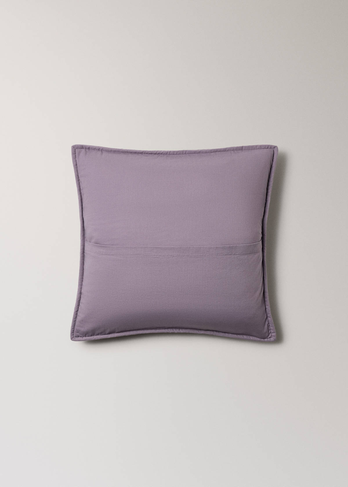 Cotton bed cushion cover with hand-stitched seams 50x50 cm — Lilac