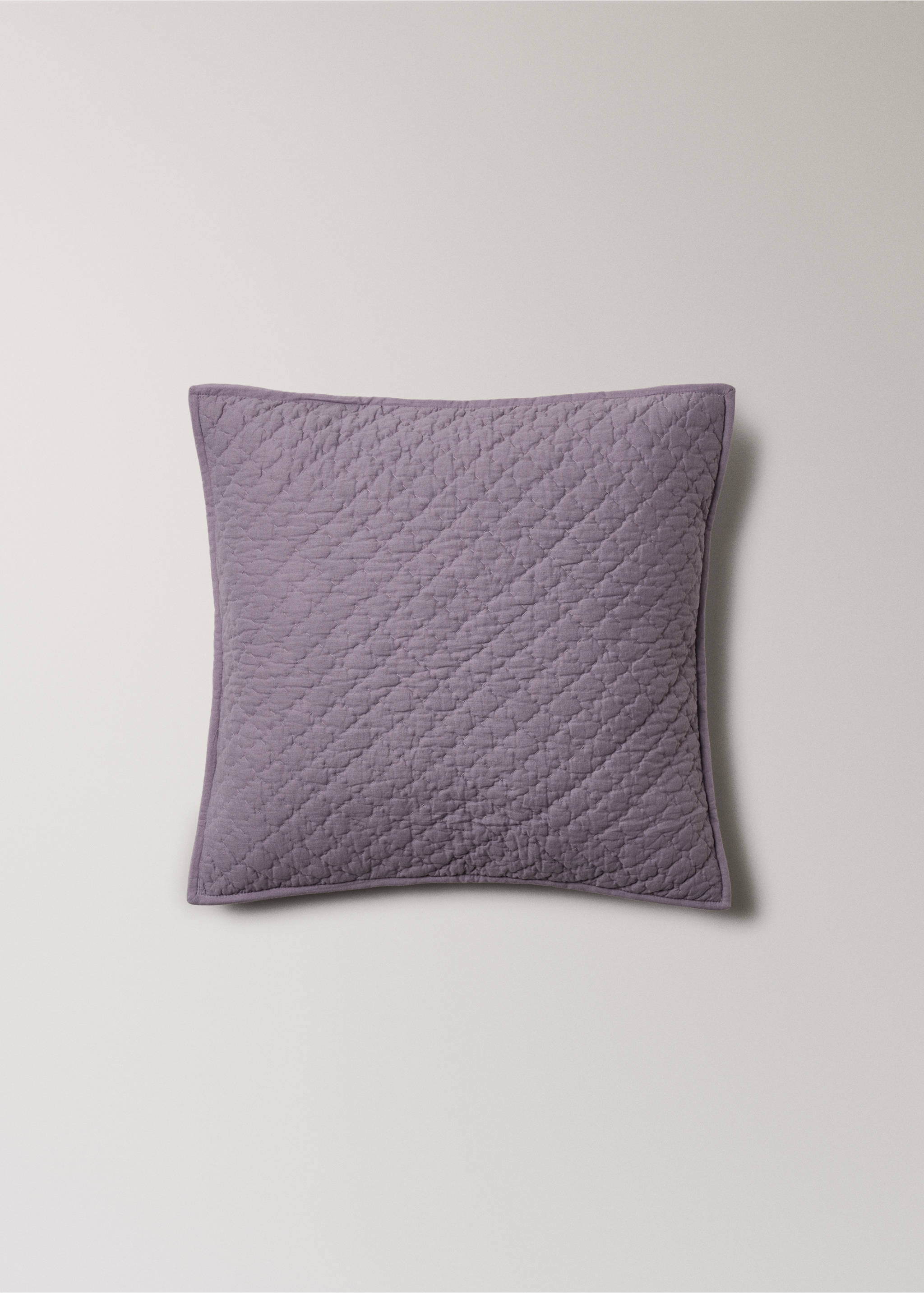 Cotton bed cushion cover with hand-stitched seams 50x50 cm - Article without model, Lilac. Ref: 27093297-00.