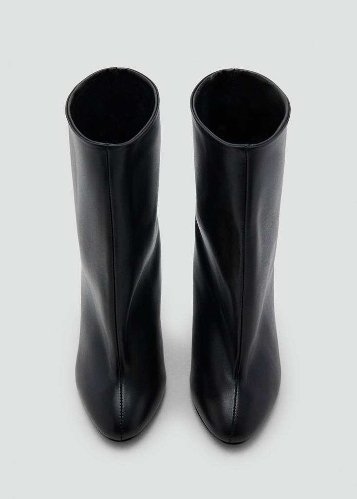 Wide shaft leather heeled boot — Black