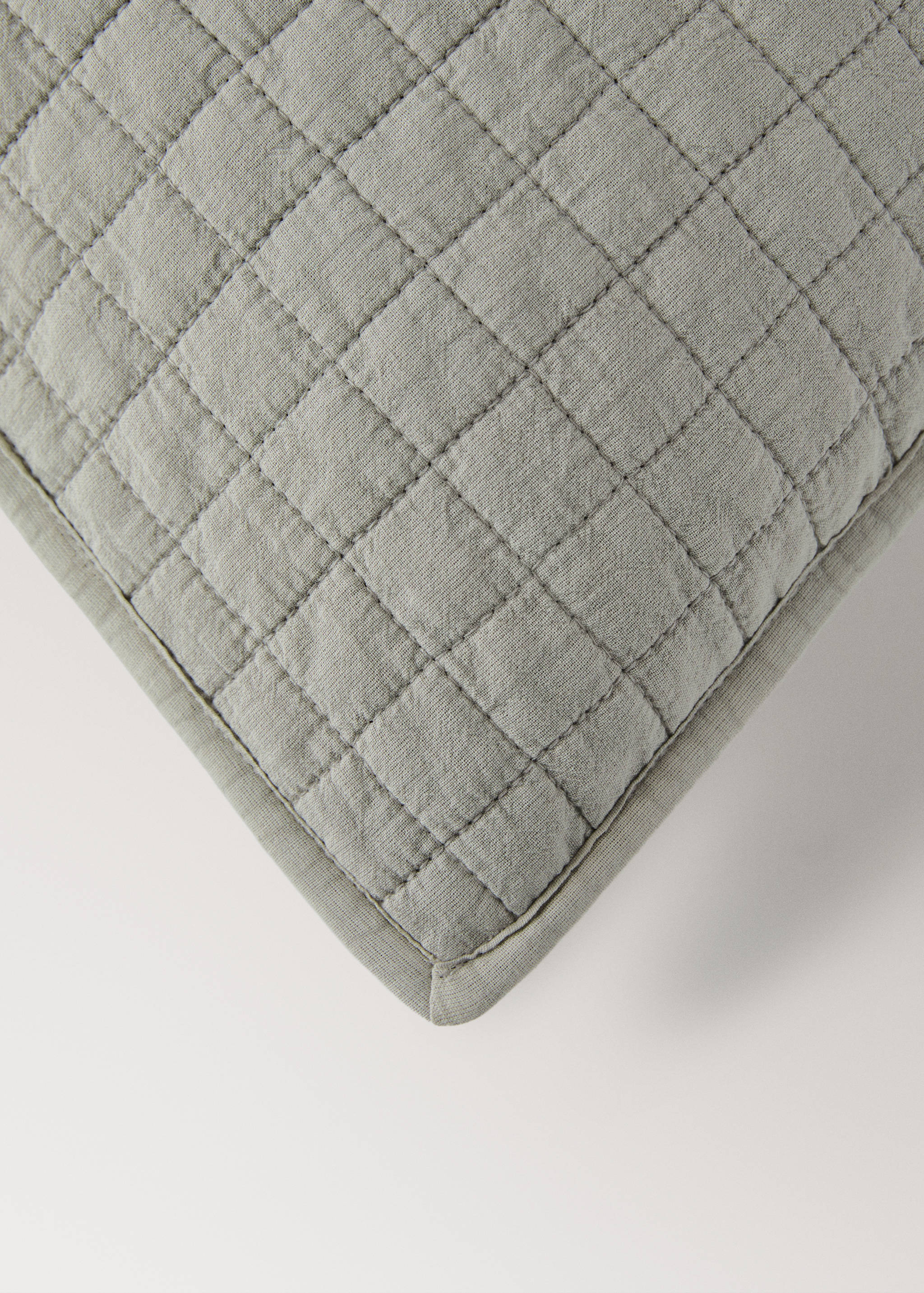 Garment-dyed cotton bed cushion cover 50x50 cm - Details of the article 1