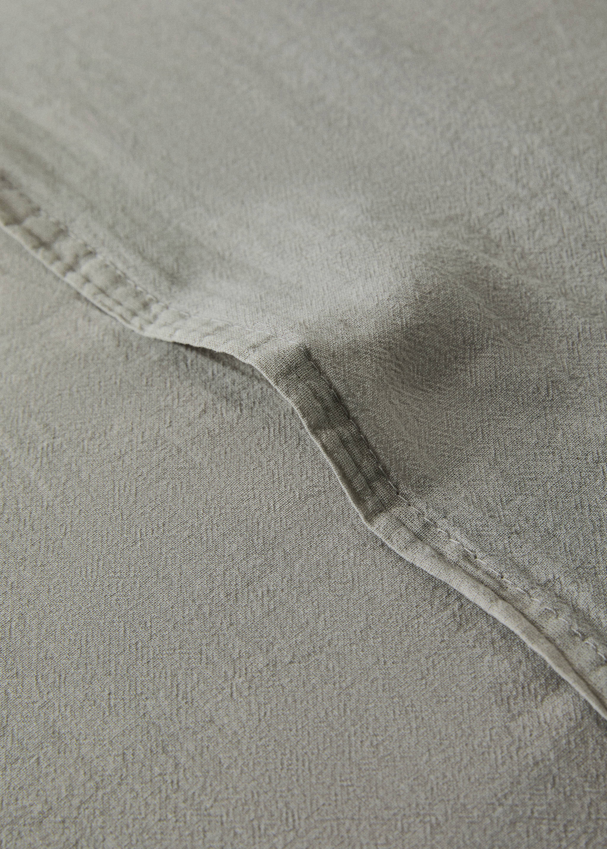 Garment-dyed cotton bed cushion cover 50x50 cm - Details of the article 2