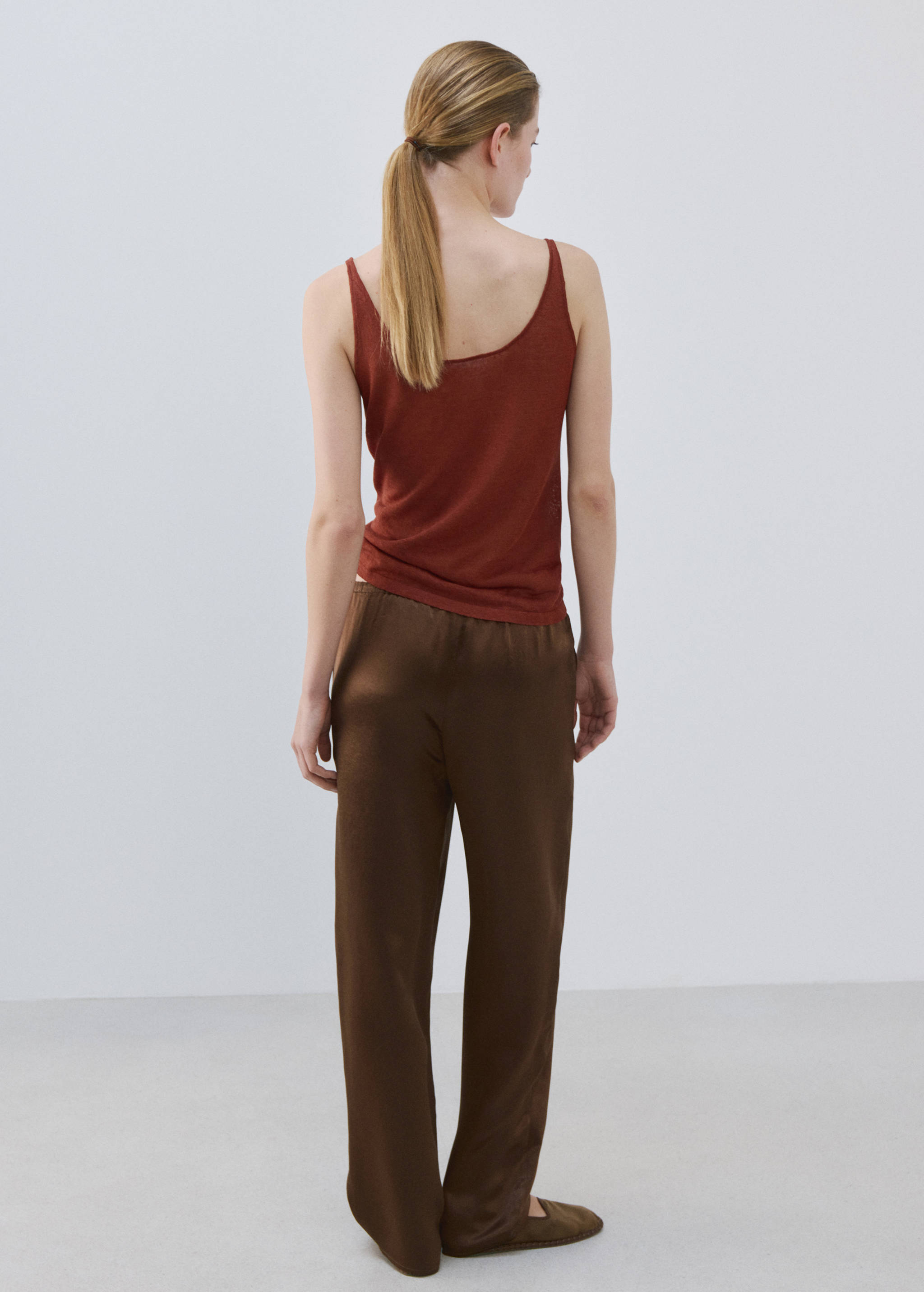 Satin trousers with elastic waist - Reverse of the article