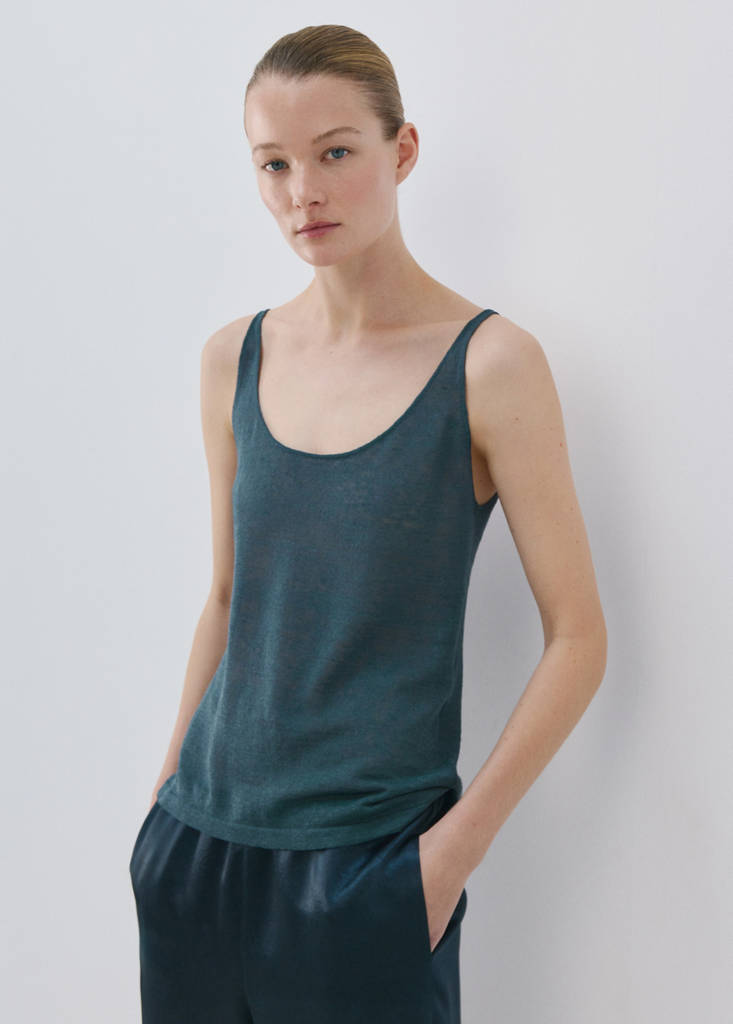 Stricktop aus Leinen — Nachtblau