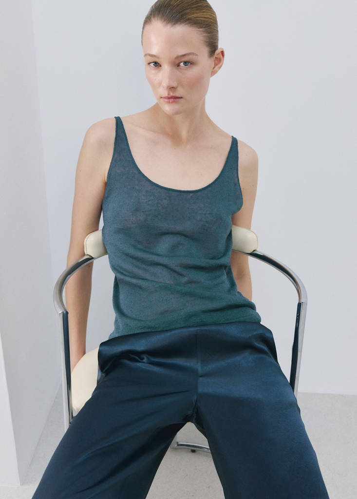 Stricktop aus Leinen — Nachtblau