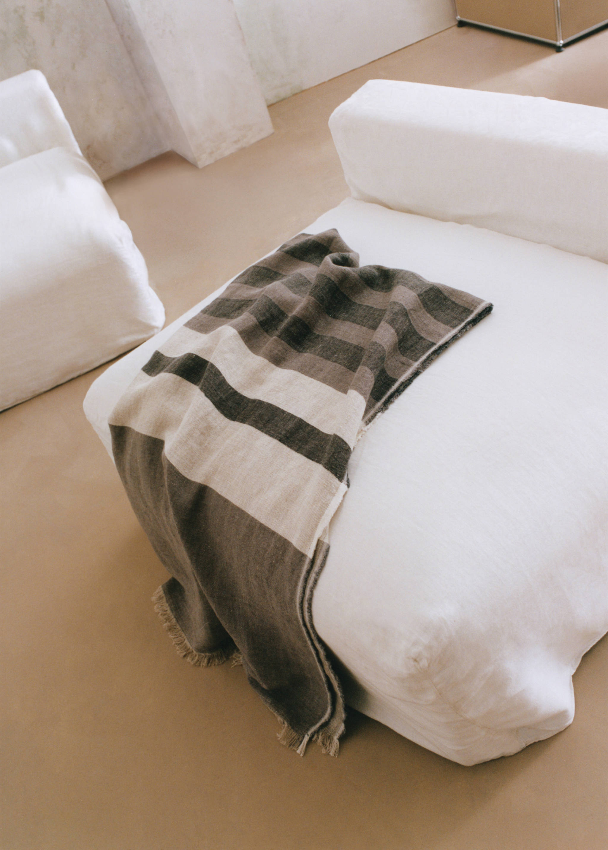 Leinendecke mit Streifen - Detail des Artikels 6