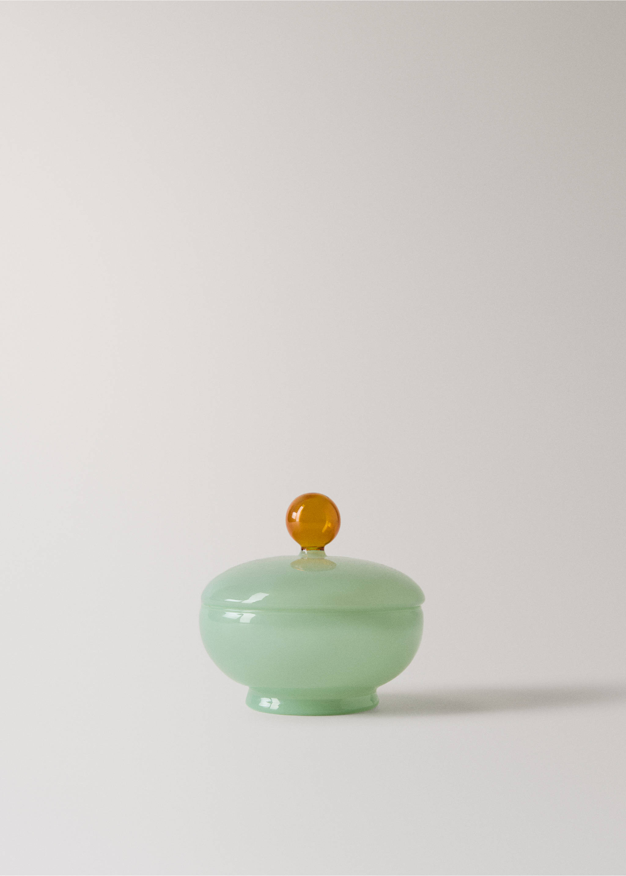 Coloured borosilicate bathroom jar - Article without model, Mint Green. Ref: 27093320-00.
