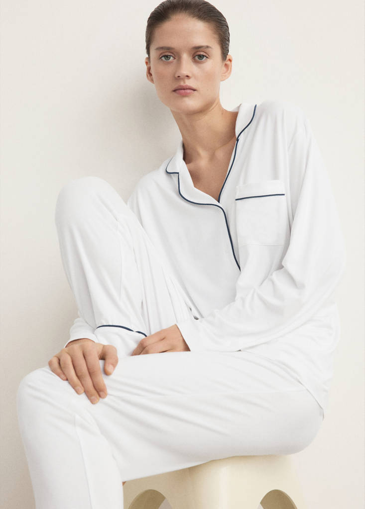 Two-piece pyjamas with piping — White