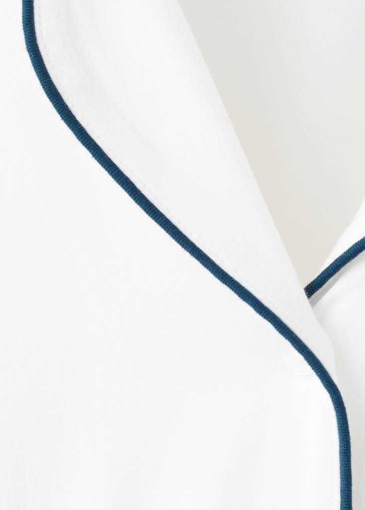 Two-piece pyjamas with piping — White