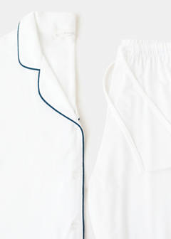 Two-piece pyjamas with piping — White 9