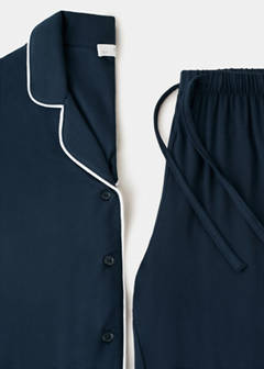 Two-piece pyjamas with piping — Indigo Blue 9
