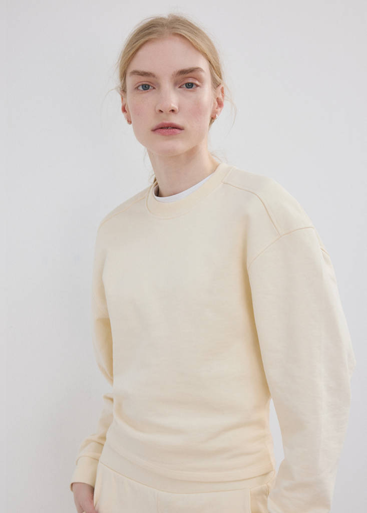 Round-neck cotton sweatshirt — Pastel Yellow