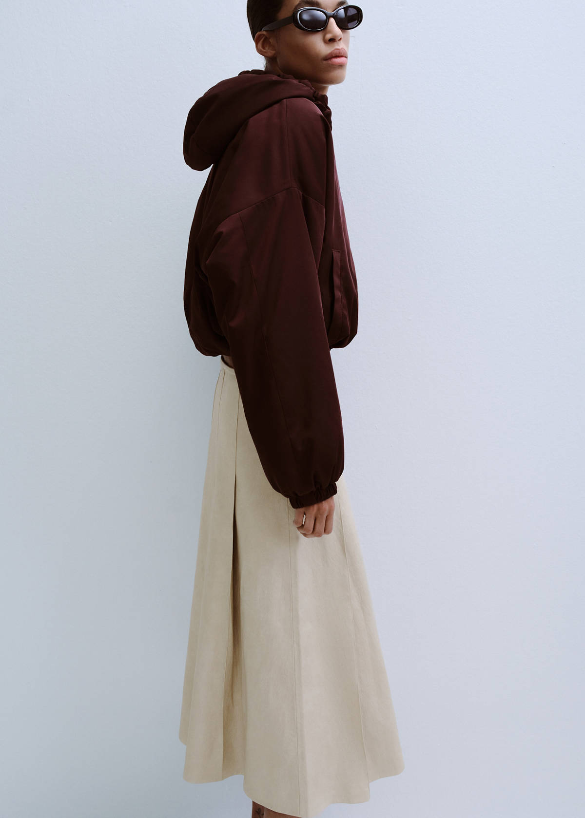 Faux-leather godet skirt — Ecru