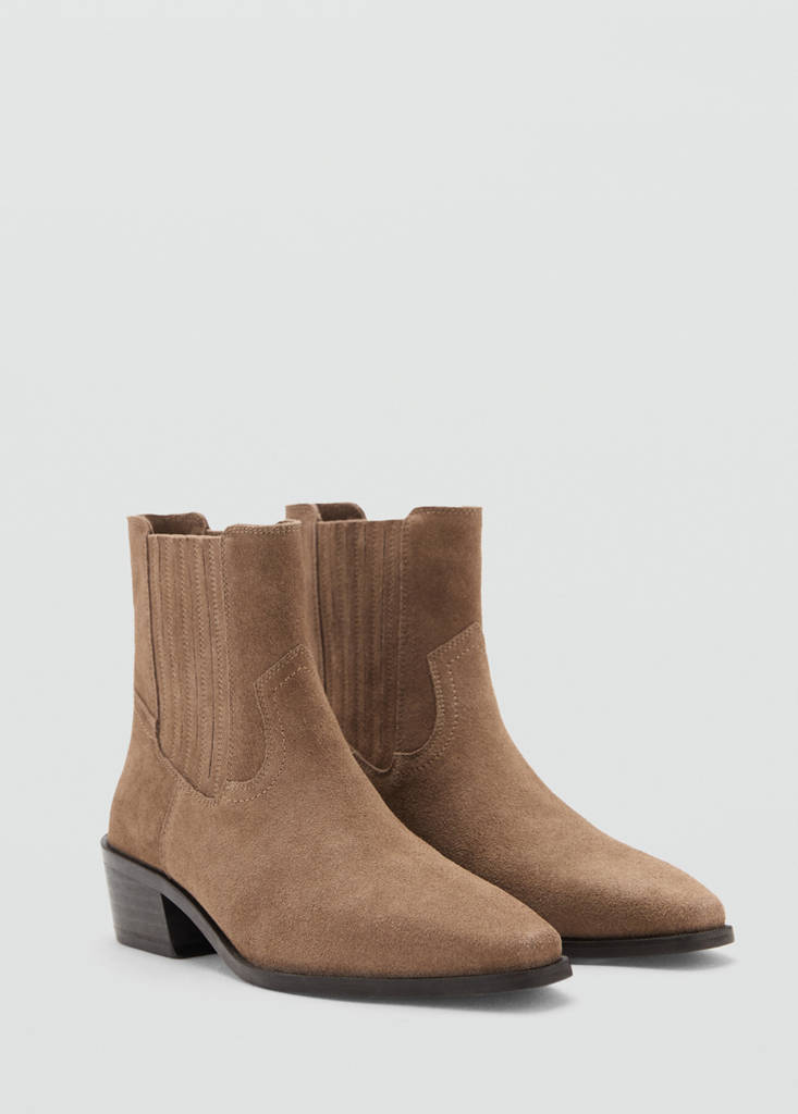 Suede leather ankle boots — Sand