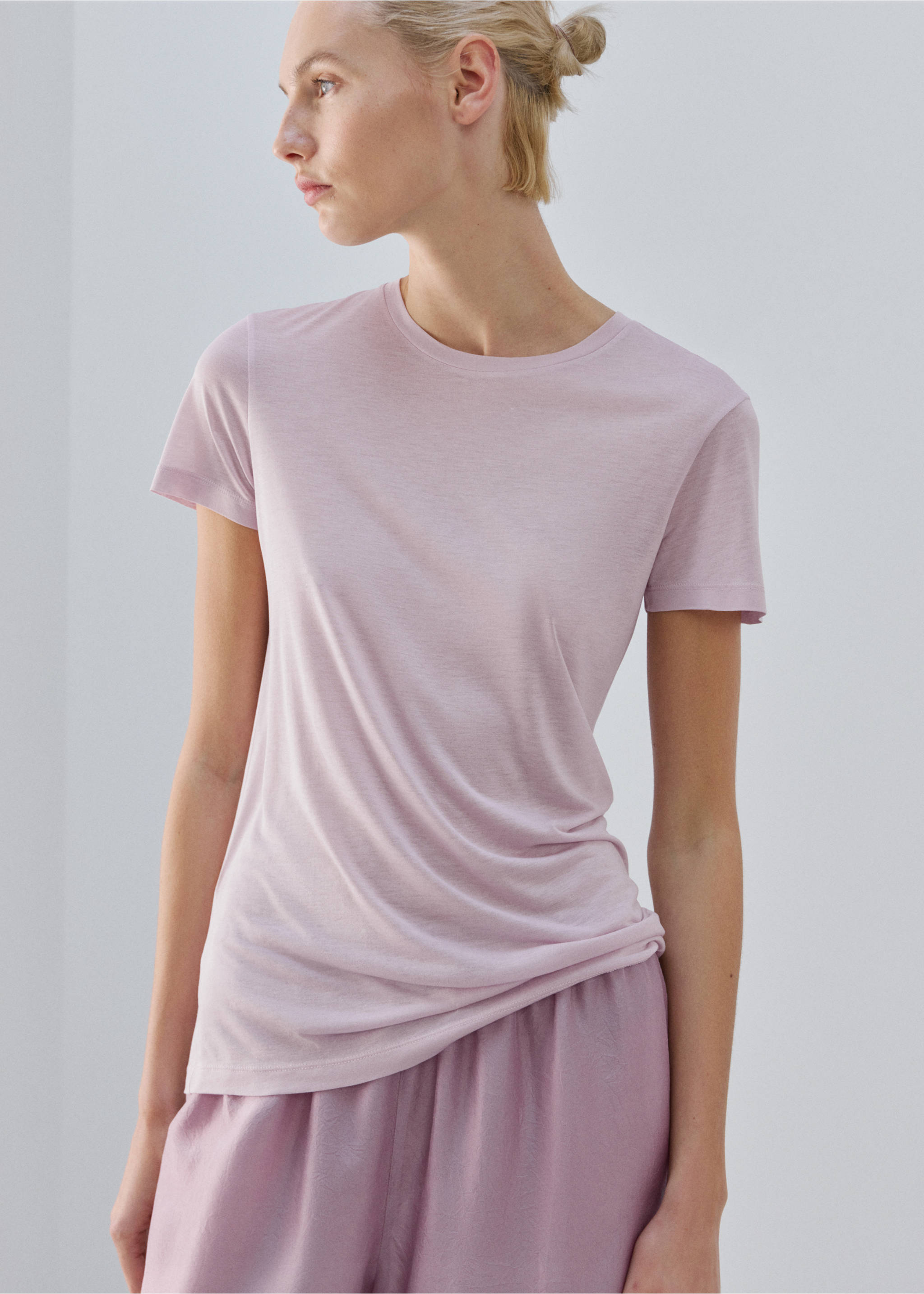 Camiseta micromodal manga corta - Plano medio, Lila. Ref: 27093338-00.