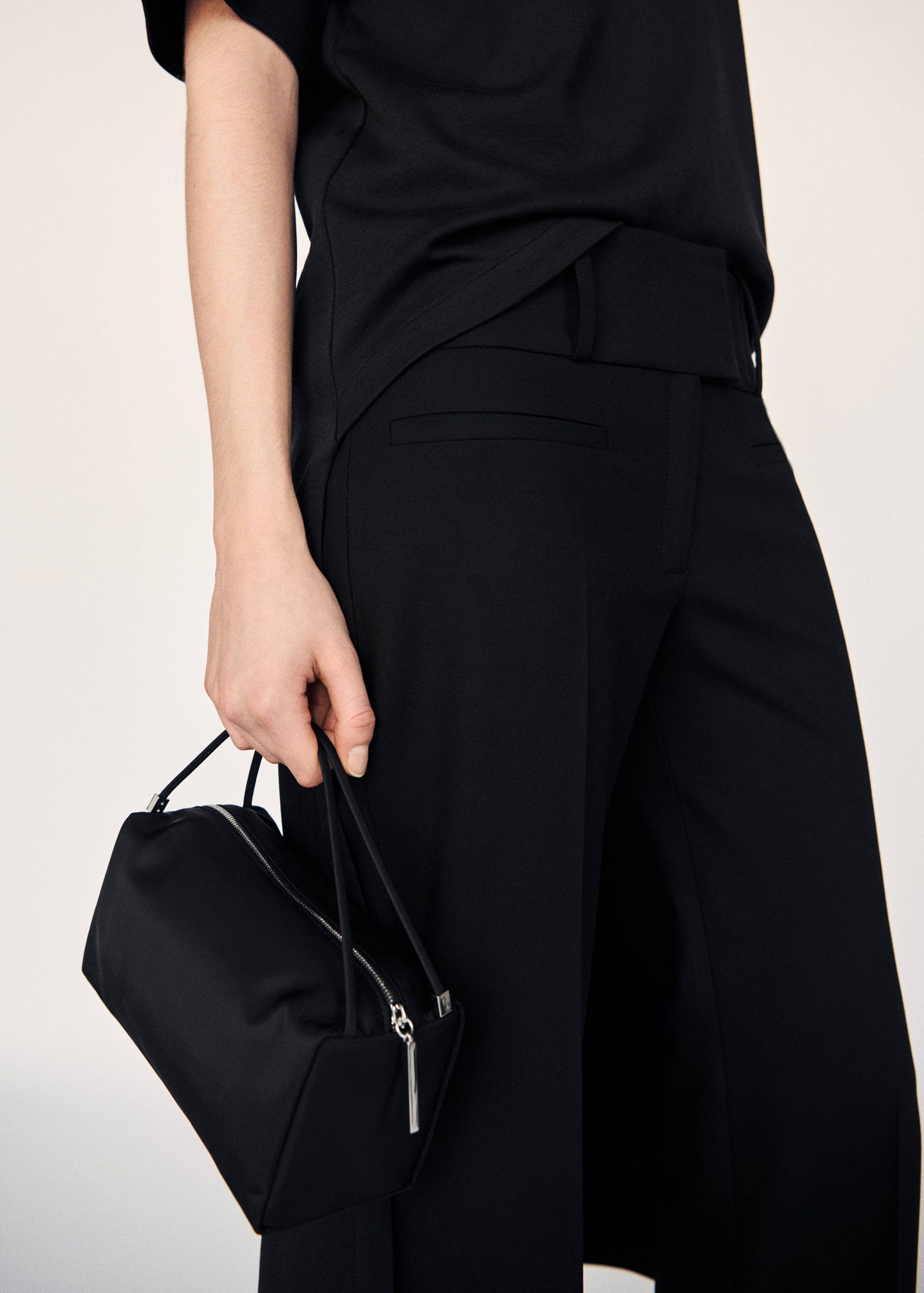 Nylon handbag with double strap handles - General plane