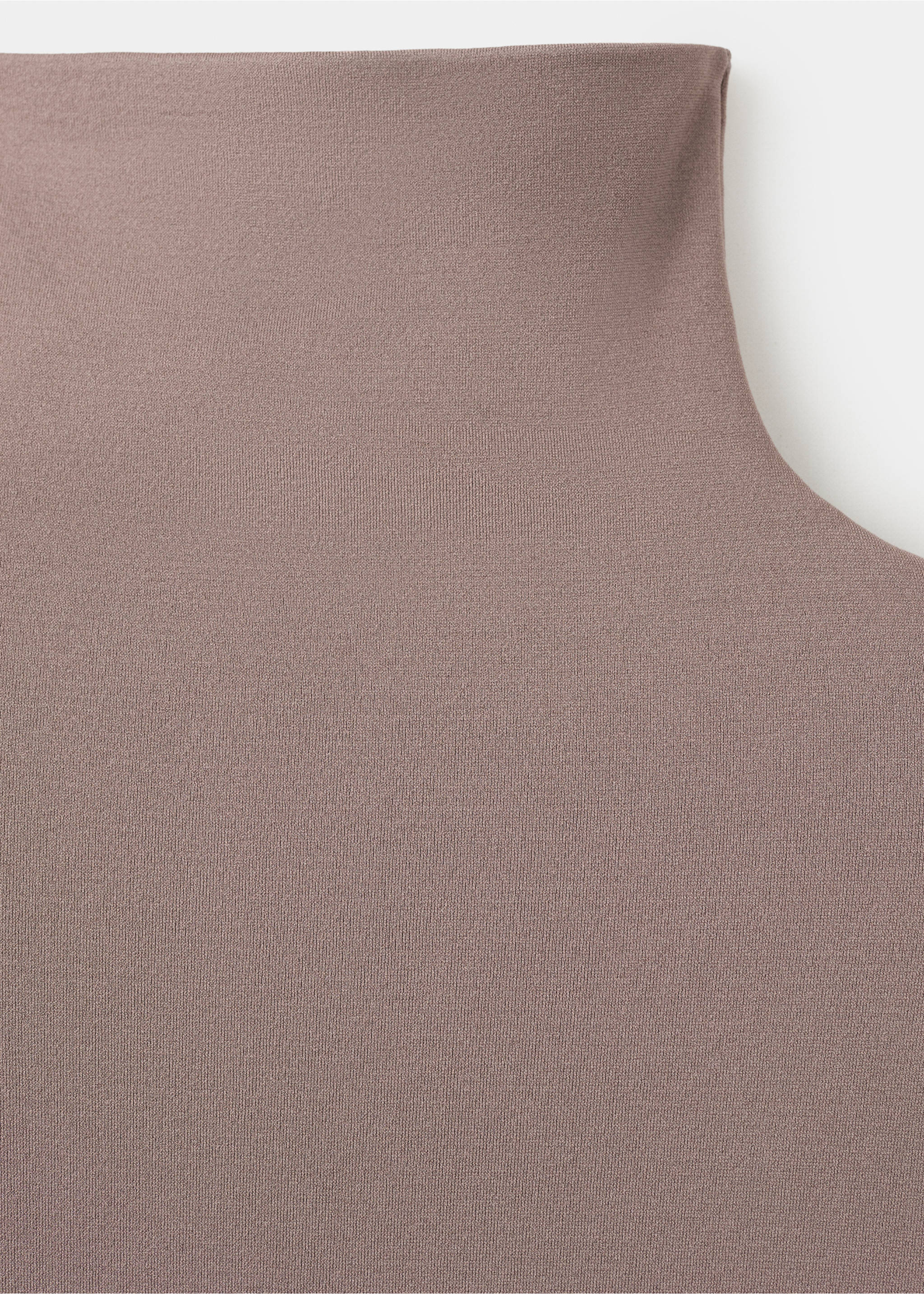 Fitted turtleneck t-shirt - Details of the article 8, Light/Pastel Brown. Ref: 27093340-00.