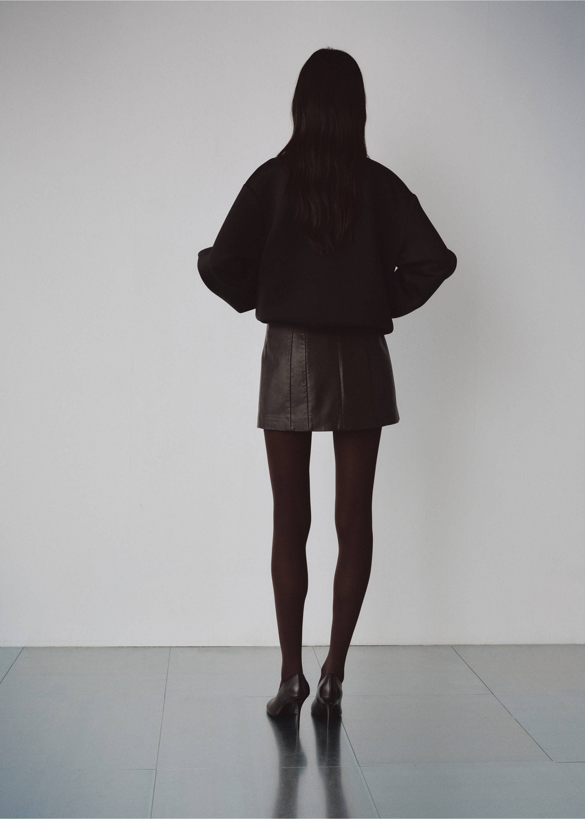 جاكيت بومبر كبير الحجم - الجهة الخلفية للمنتج, أسود. Ref: 27093342-01.