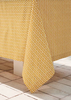 Vichy check cotton tablecloth for 8 to 10 guests — Yellow 5