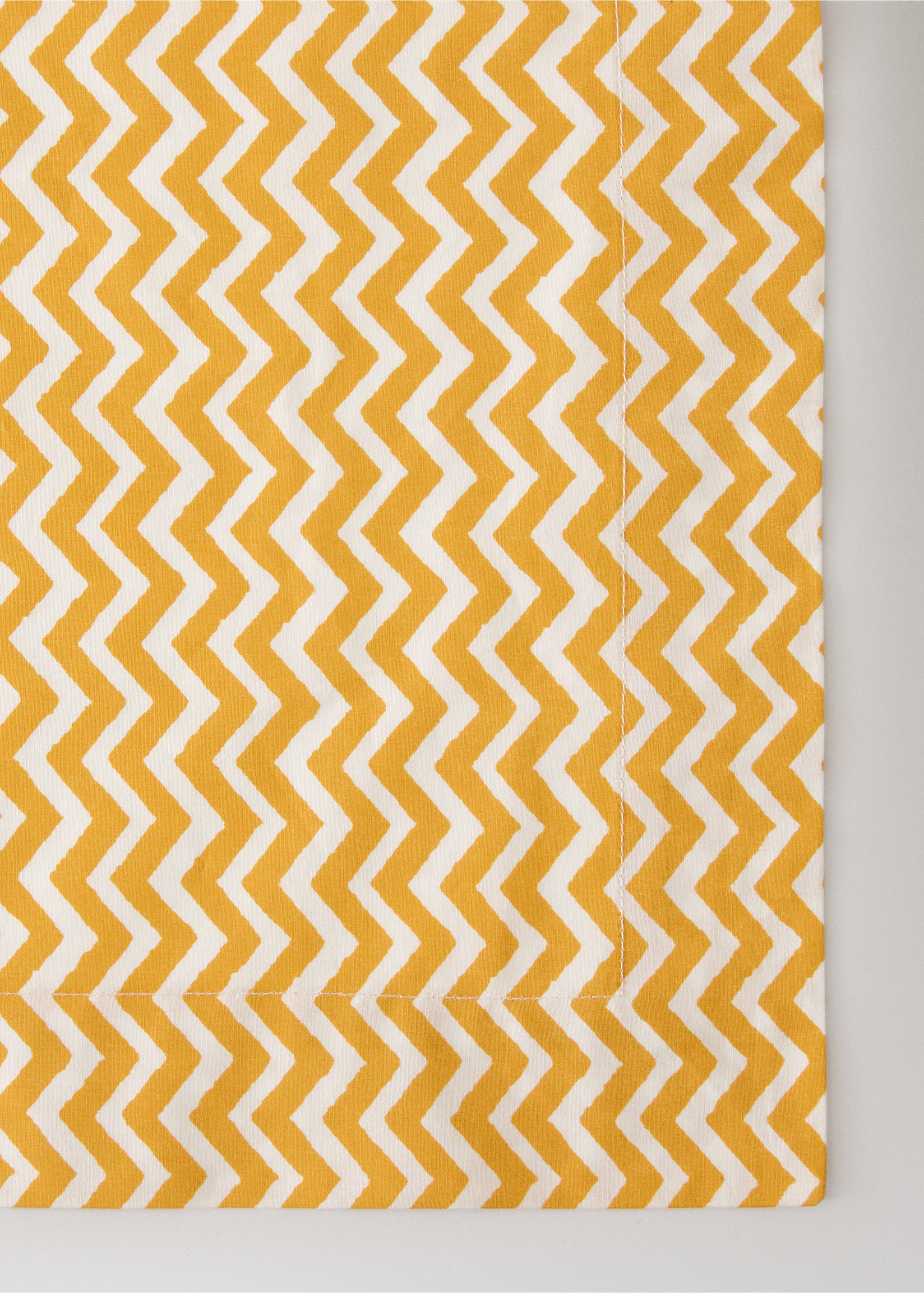 Mantel algodón estampado colorido 6 a 8 comensales - Detalle del artículo 2, Amarillo. Ref: 27093343-00.