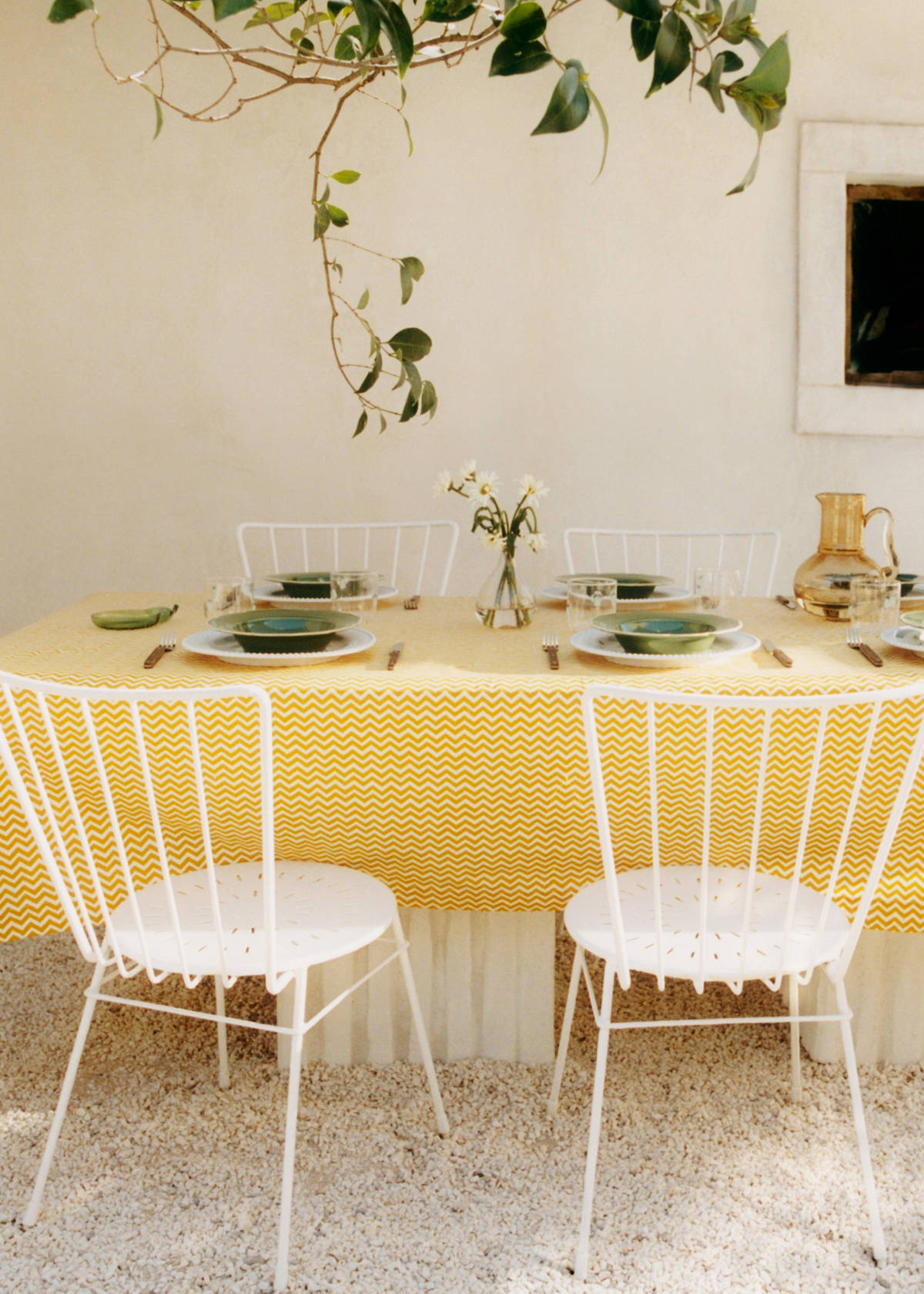 Vichy check cotton tablecloth for 8 to 10 guests — Yellow