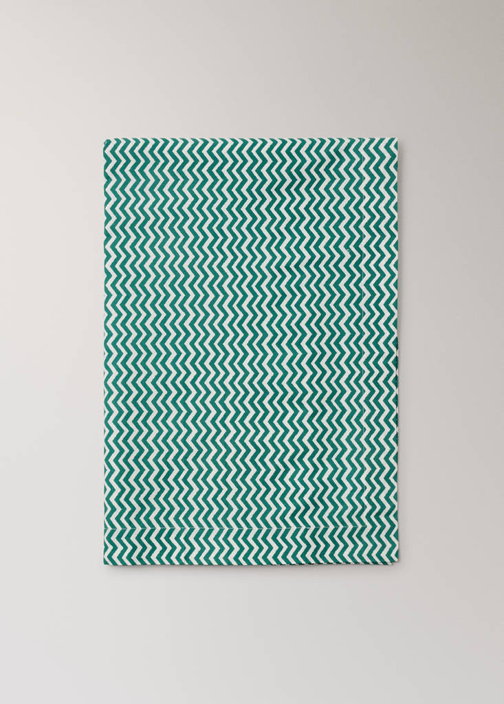 Vichy check cotton tablecloth for 8 to 10 guests — Green