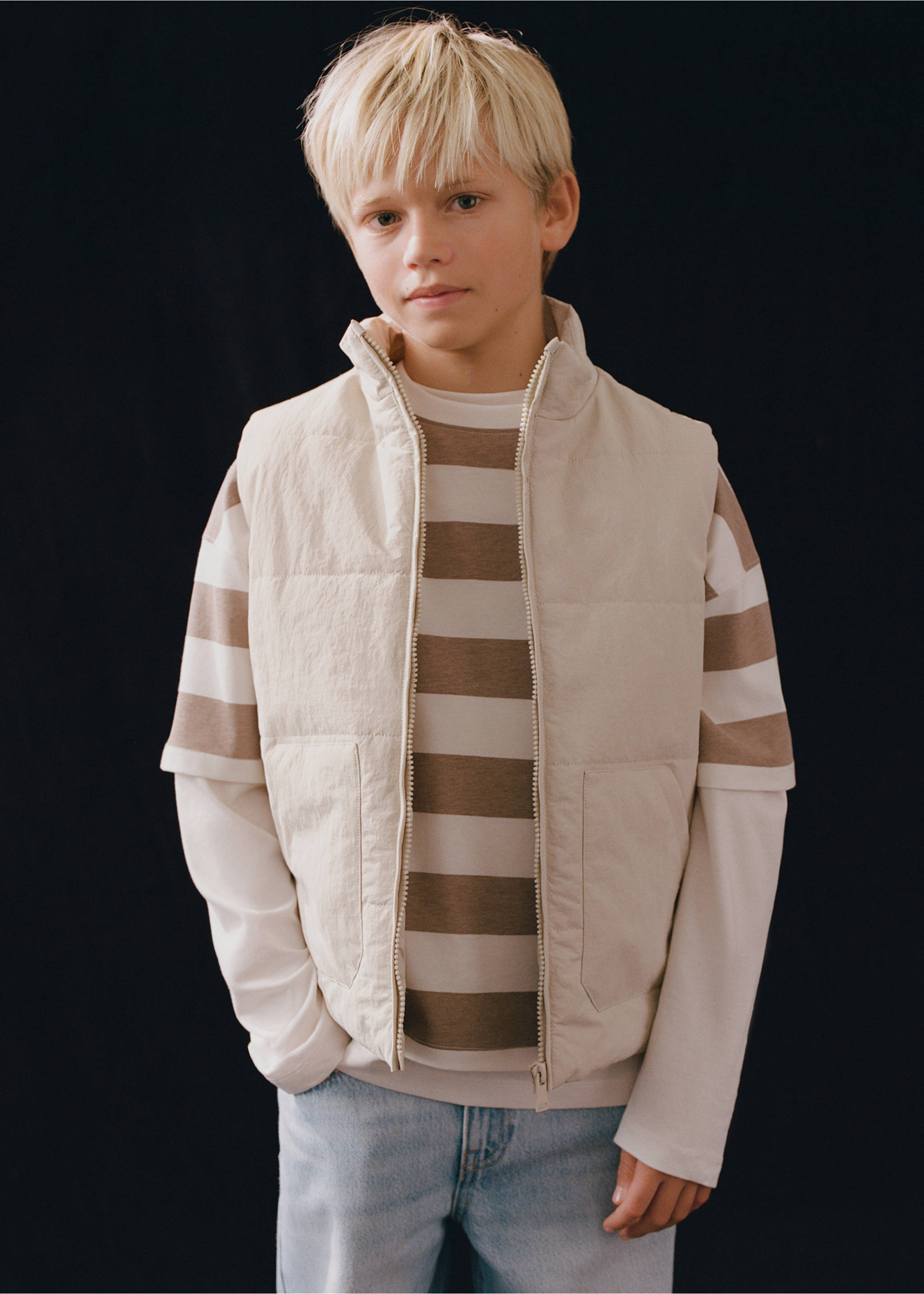 Chaleco acolchado impermeable - Plano general, Gris hielo. Ref: 27093729-00.