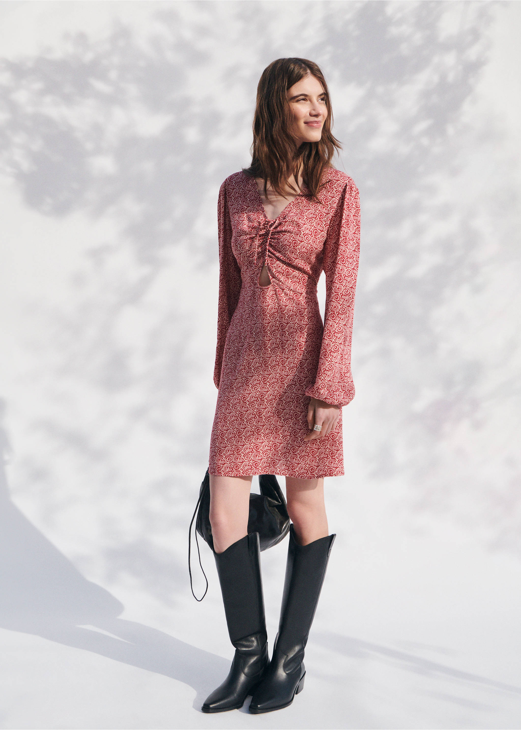 Printed bow dress - Details of the article 5, Red. Ref: 27093735-00.