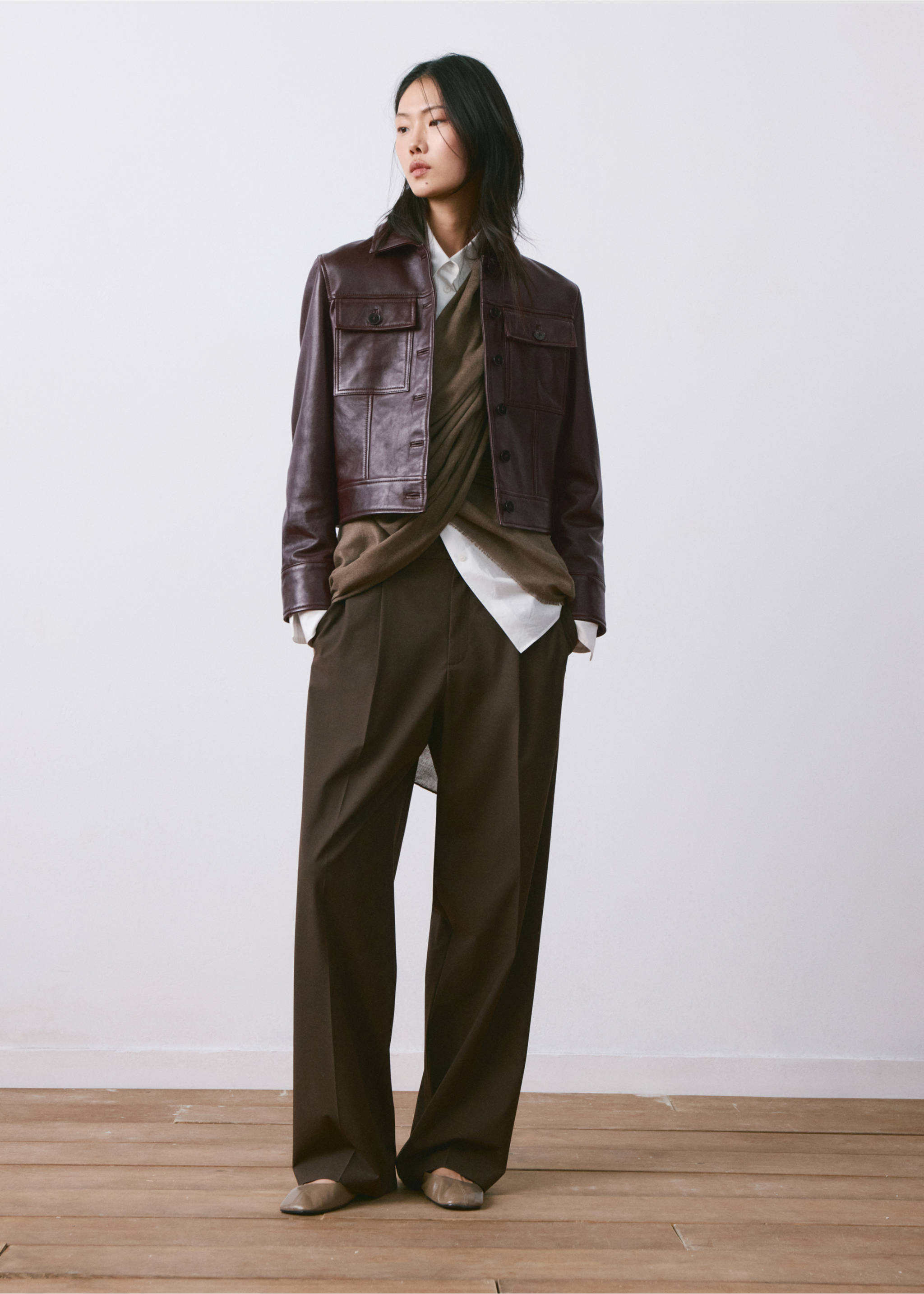 系扣皮夹克 - null, 深酒红. Ref: 27094044-00.