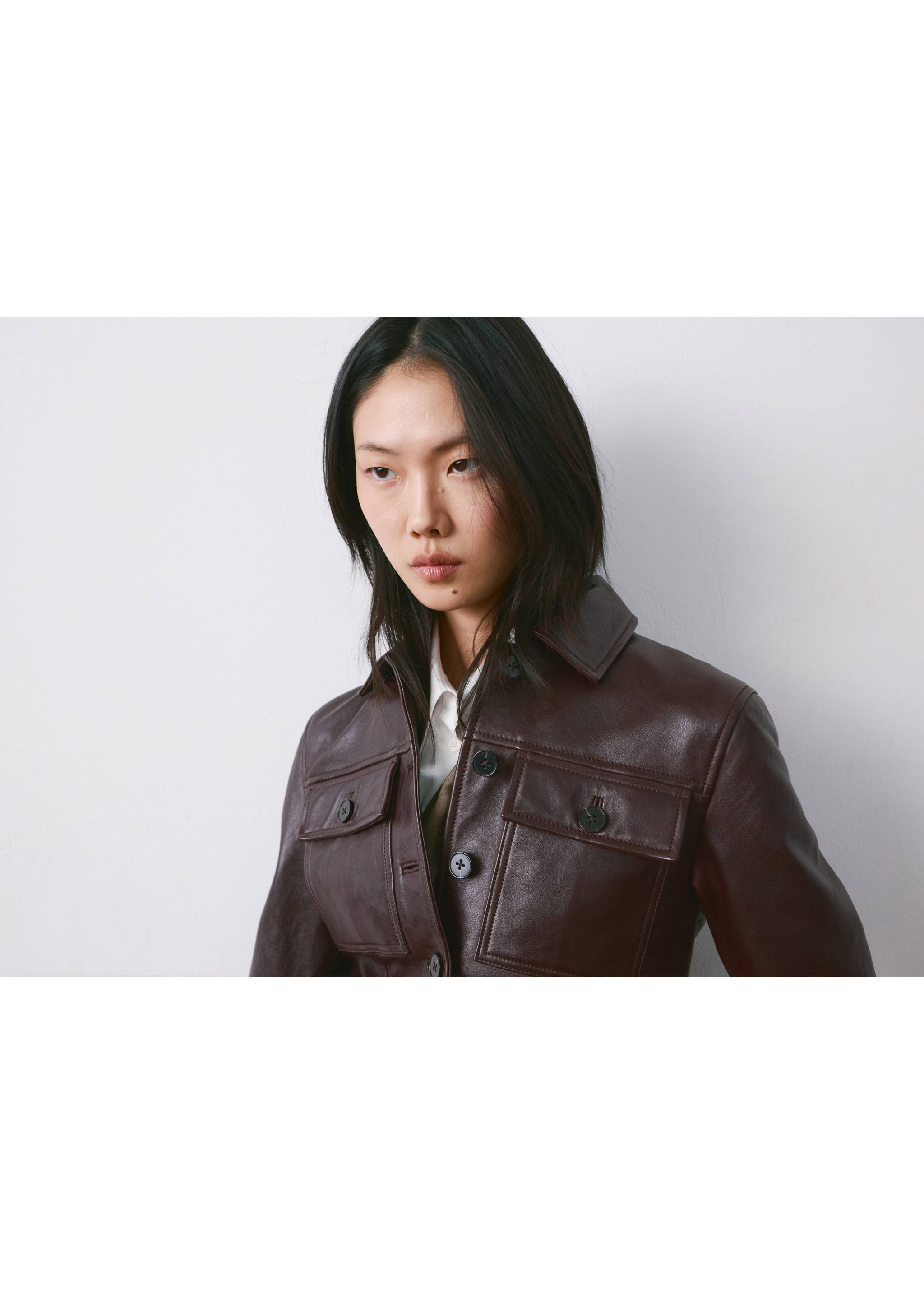 Veste cuir boutons - Détail de l'article 2, Bordeaux. Ref: 27094044-00.