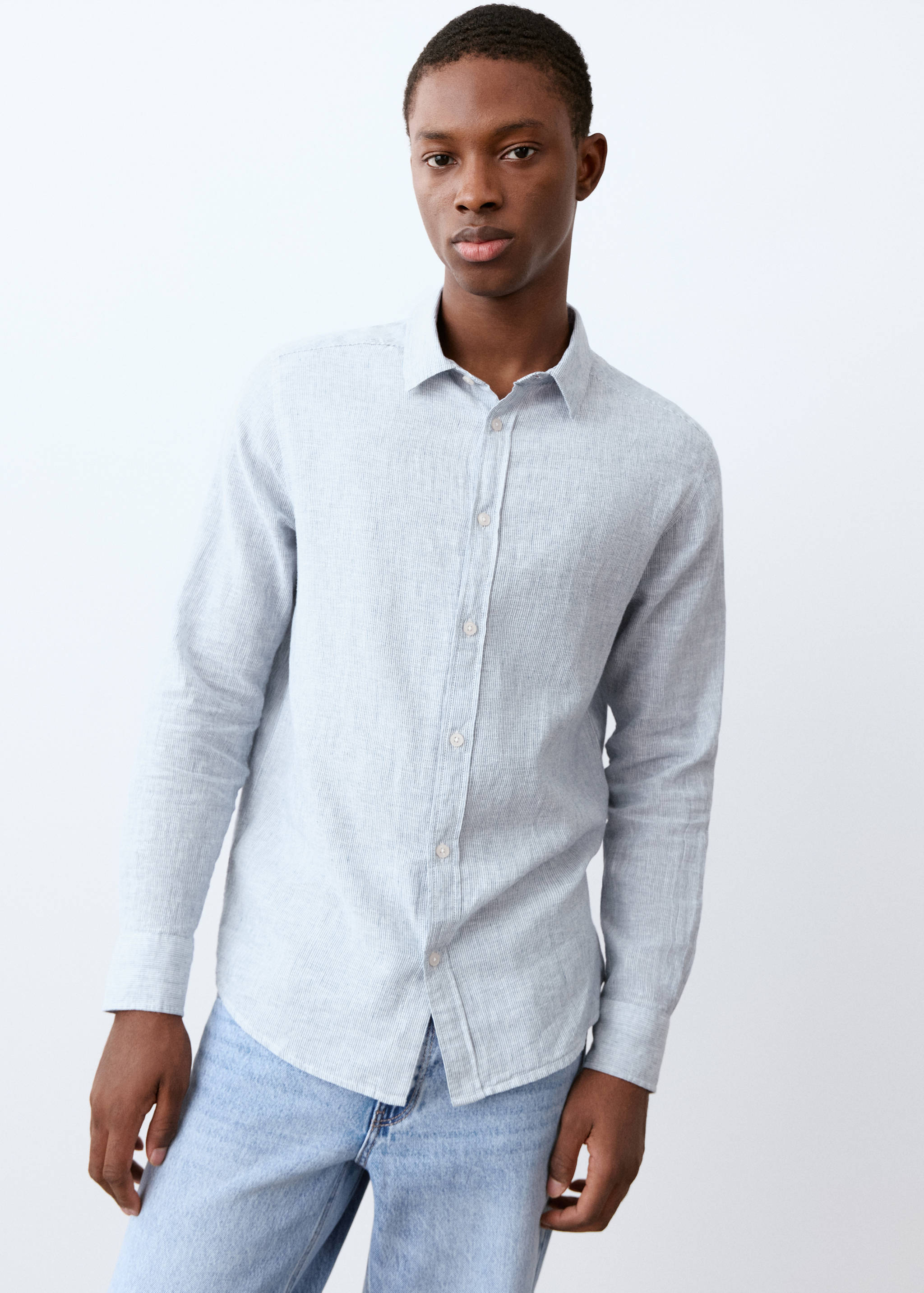 Linen shirt with thin stripes - Medium plane
