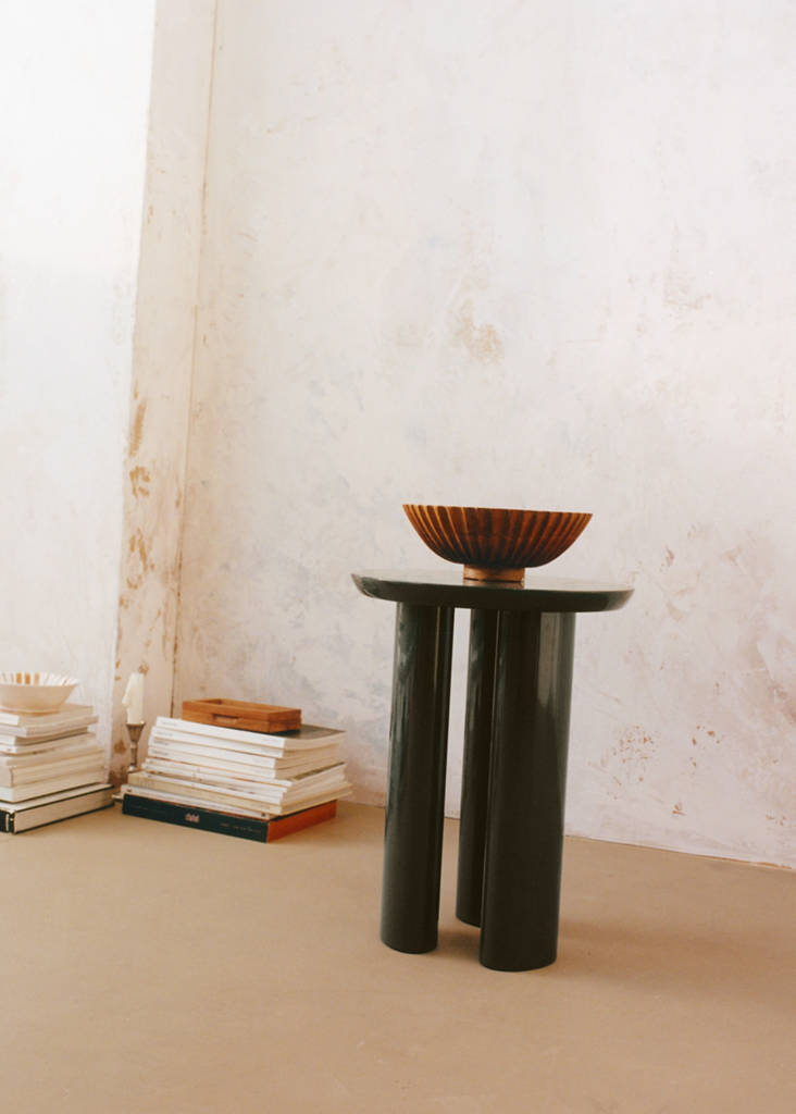 Mango wood bowl — Brown