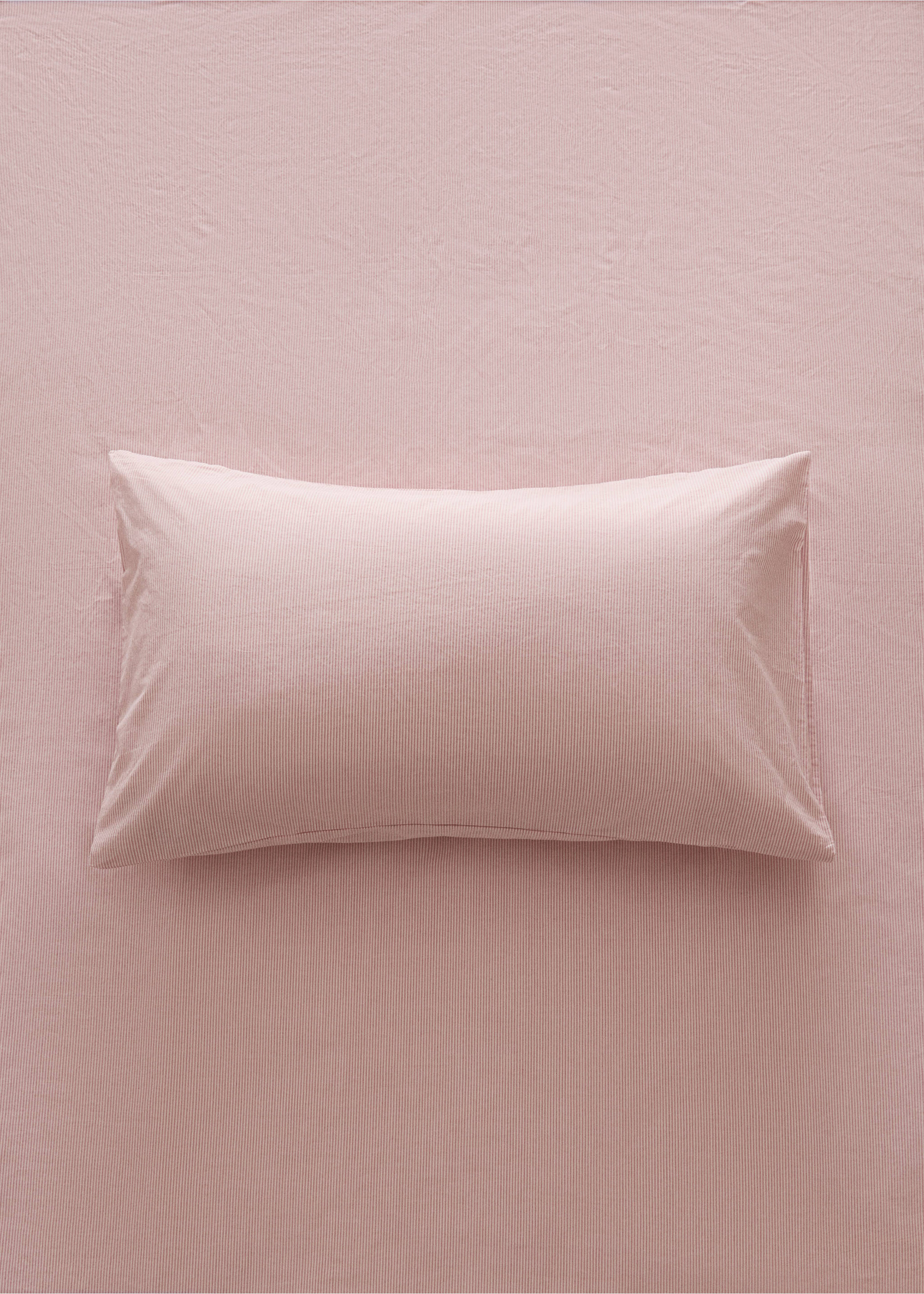 Cot bed pillowcase with fine striped yarn-dyed cotton - General plane, Grapefruit. Ref: 27094056-00.