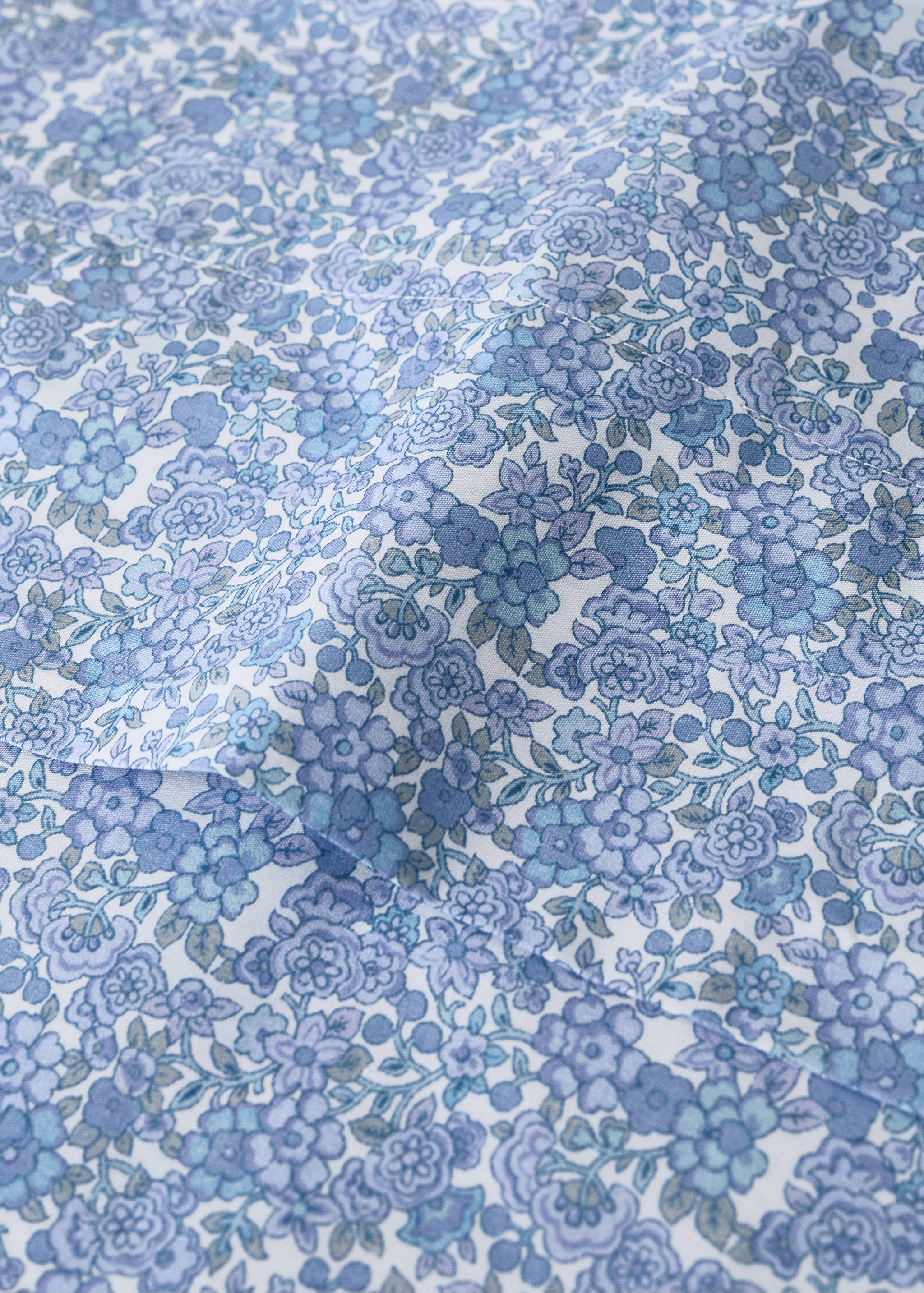 Cot bed top sheet in cotton percale with flowers - Details of the article 1, Blue. Ref: 27094059-00.