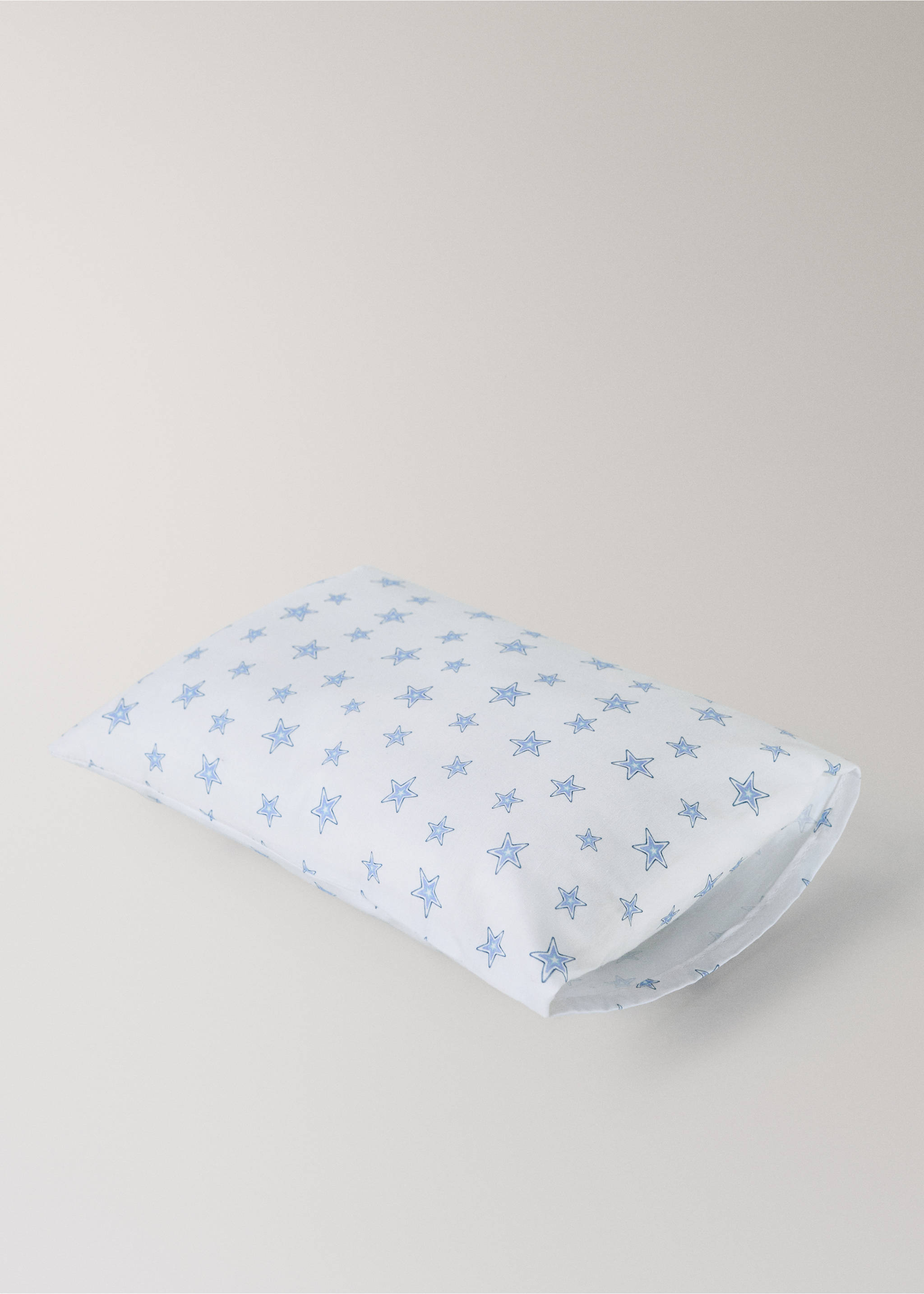 Mini cot sheet and pillow set in star-patterned cotton percale - Details of the article 4, Blue. Ref: 27094061-00.
