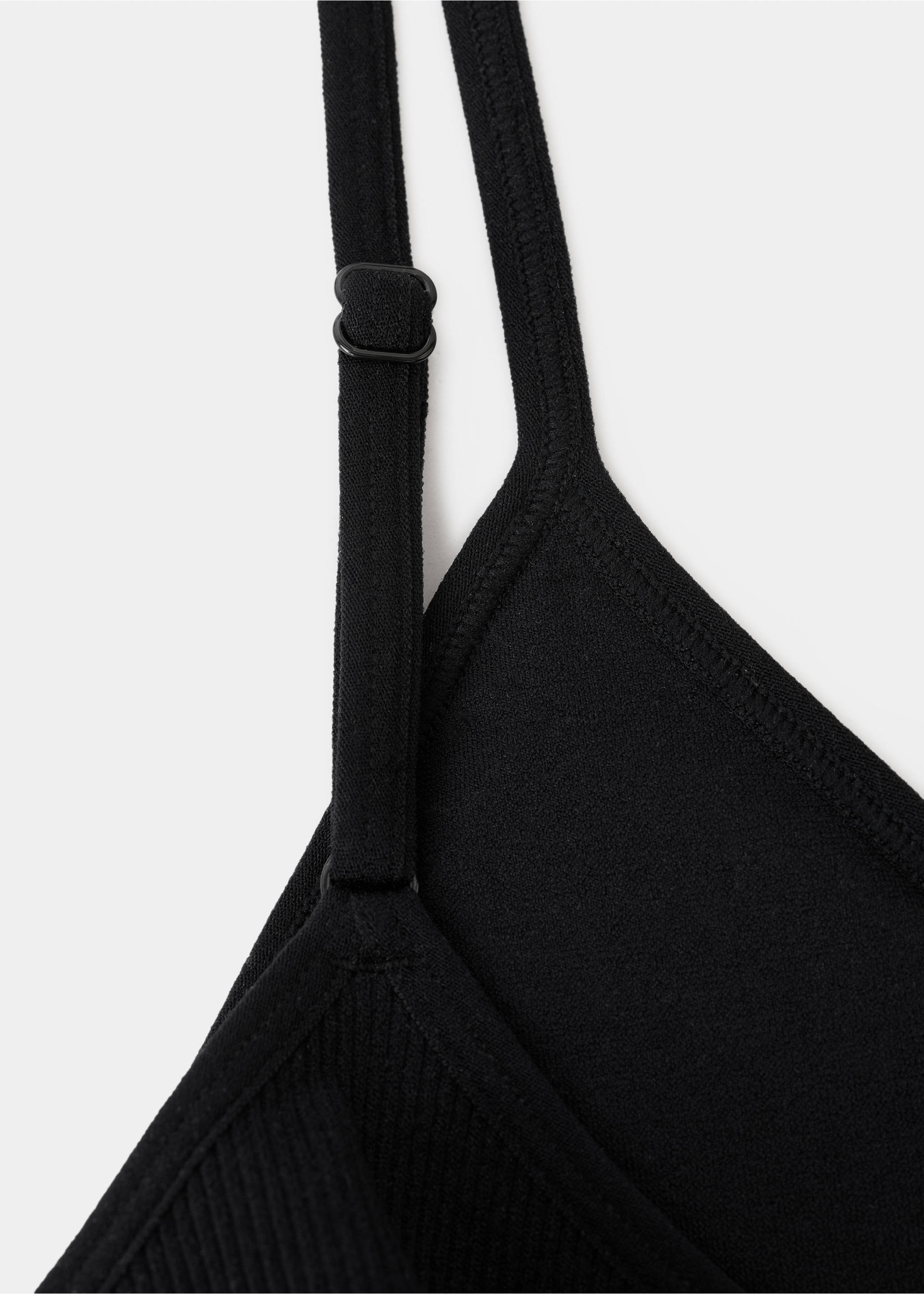 Essential triangle bra - Details of the article 0, Black. Ref: 27094064-00.