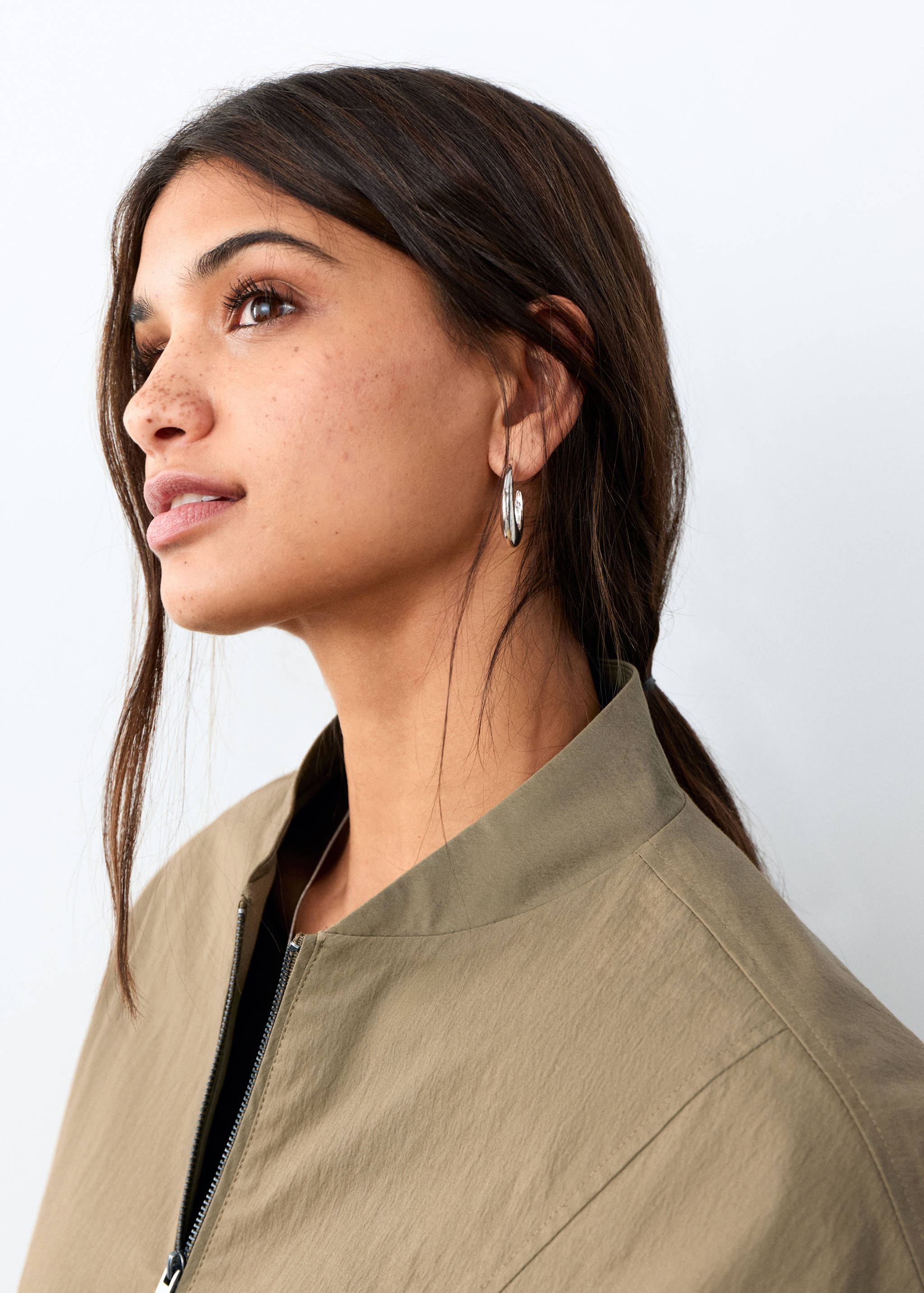 Bomber jacket - Details of the article 1