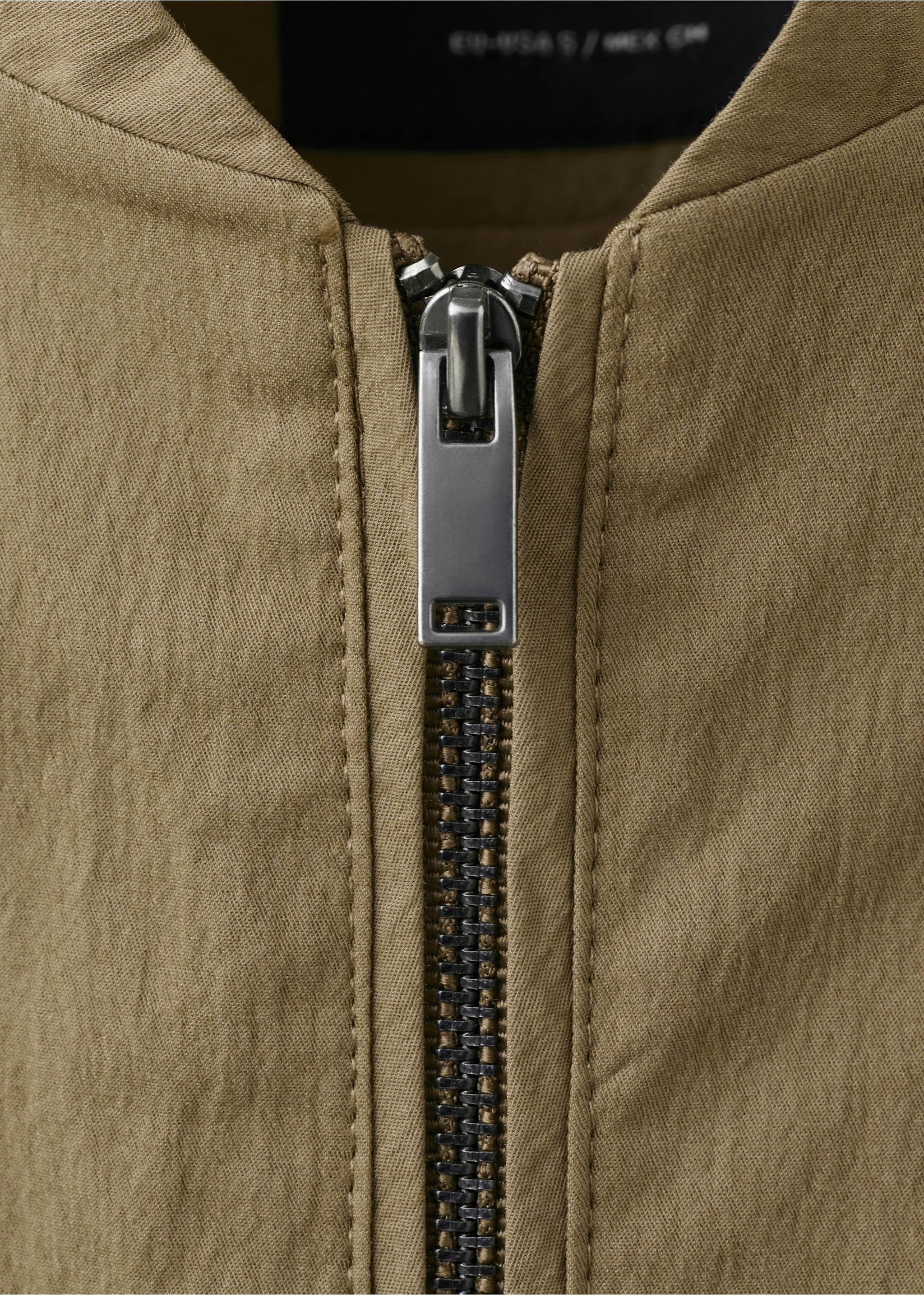 Bomberjacka - Detaljer om artikeln 8, Beige. Ref: 27094069-00.