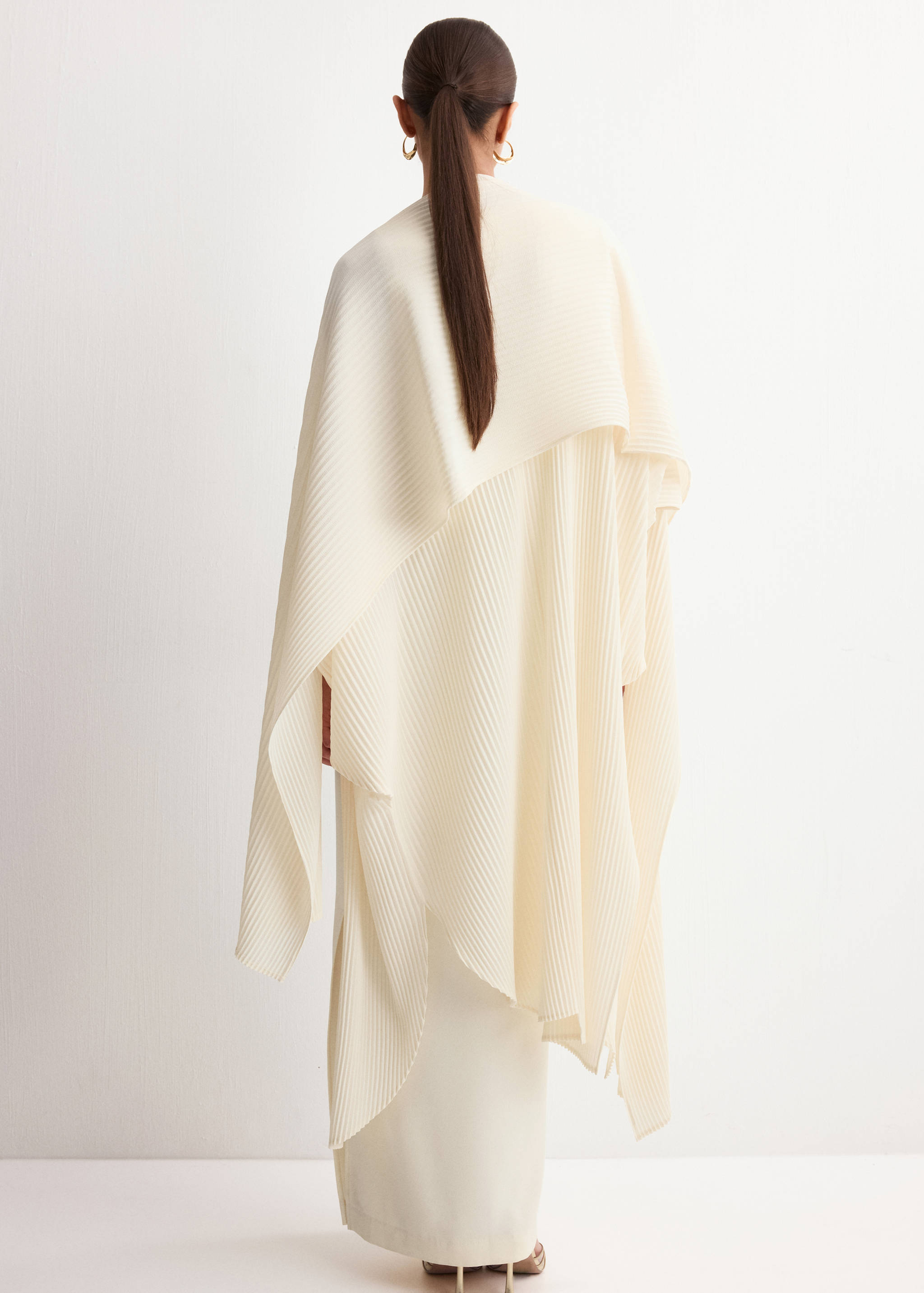 Caftán plisado oversize - Reverso del artículo