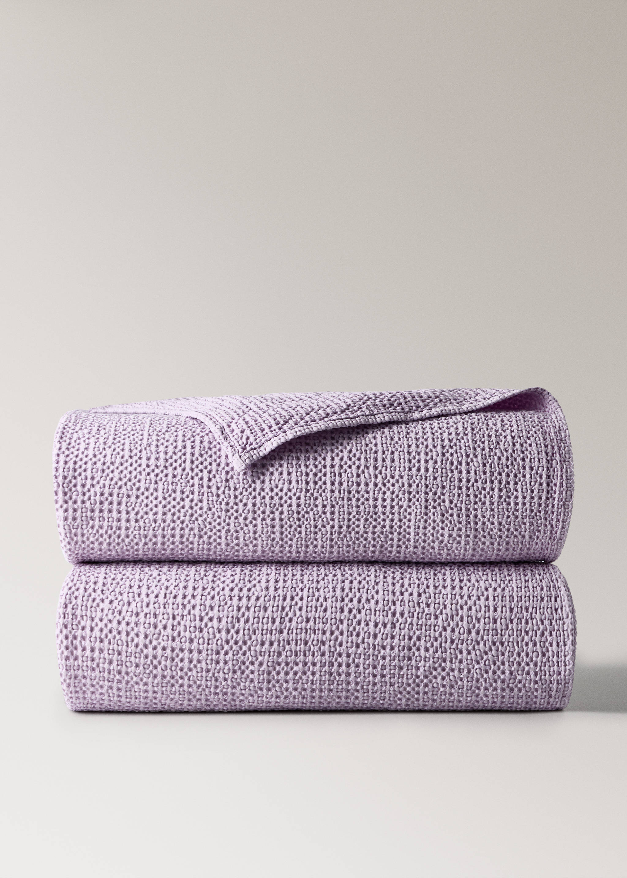 Waffle-cotton garment-dyed bedspread for cot - Article without model