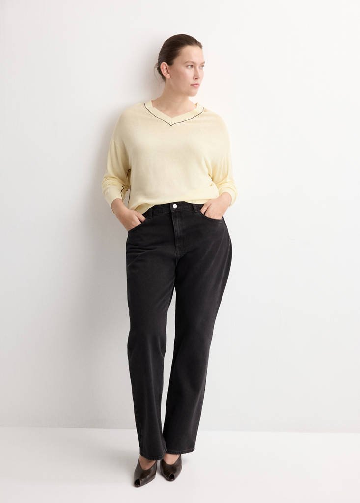 V-neck sweater with contrast trim — Pastel Yellow