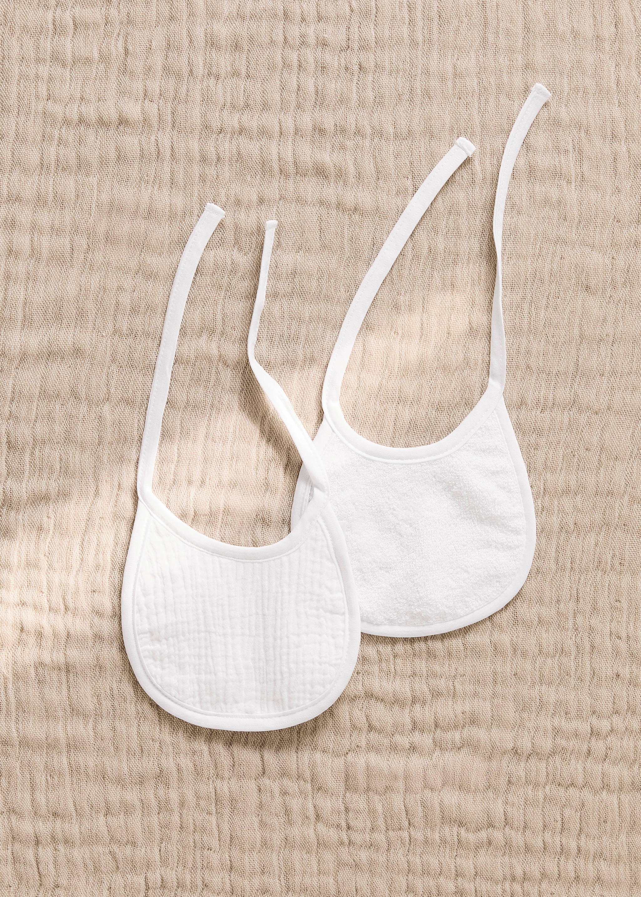 Cotton gauze bib - General plane