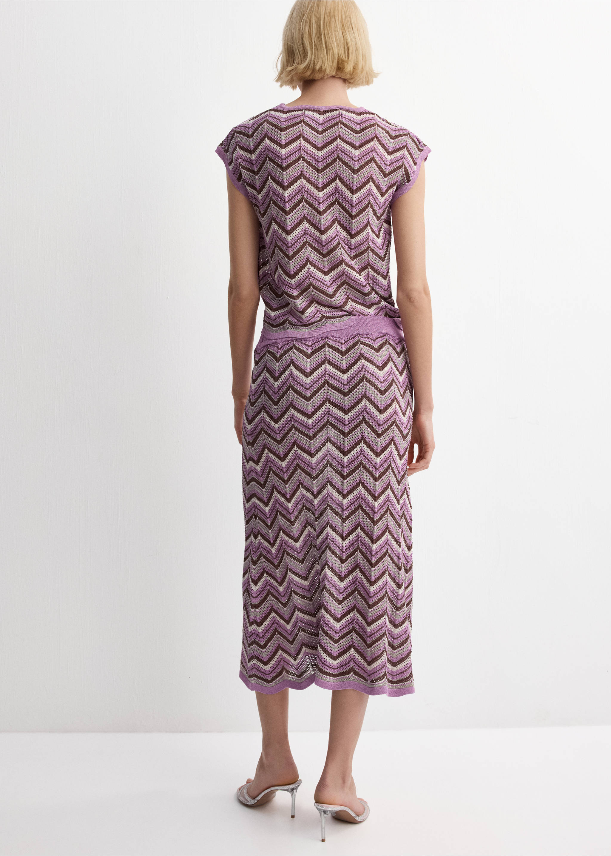 Faldilla punt evasé - Revers de l'article, Porpra. Ref: 27094091-00.