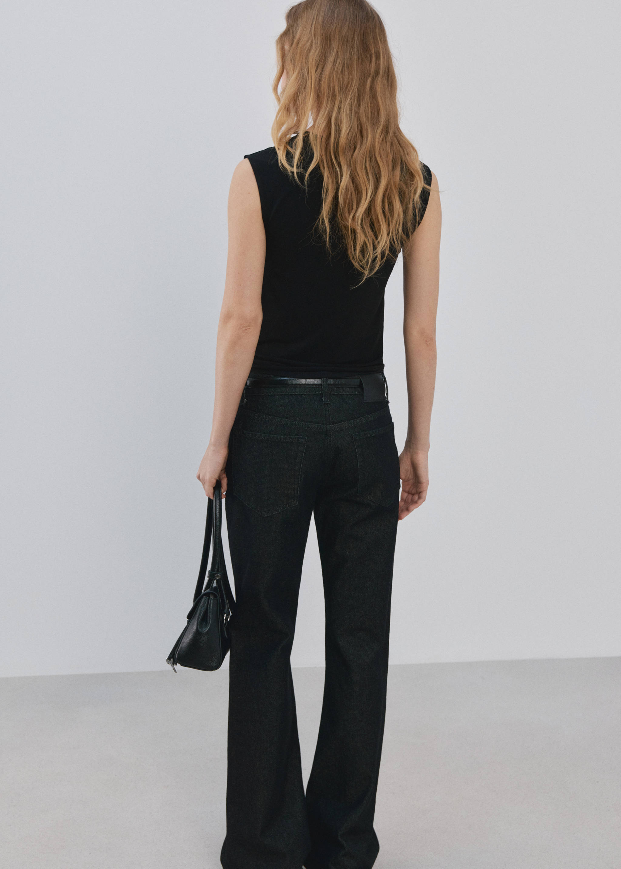 Ruched fitted top - Reverse of the article