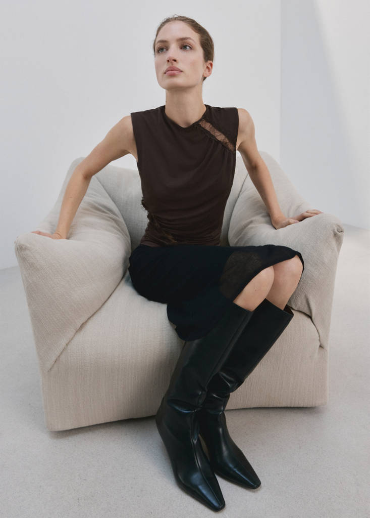 Ruched fitted top — Brown