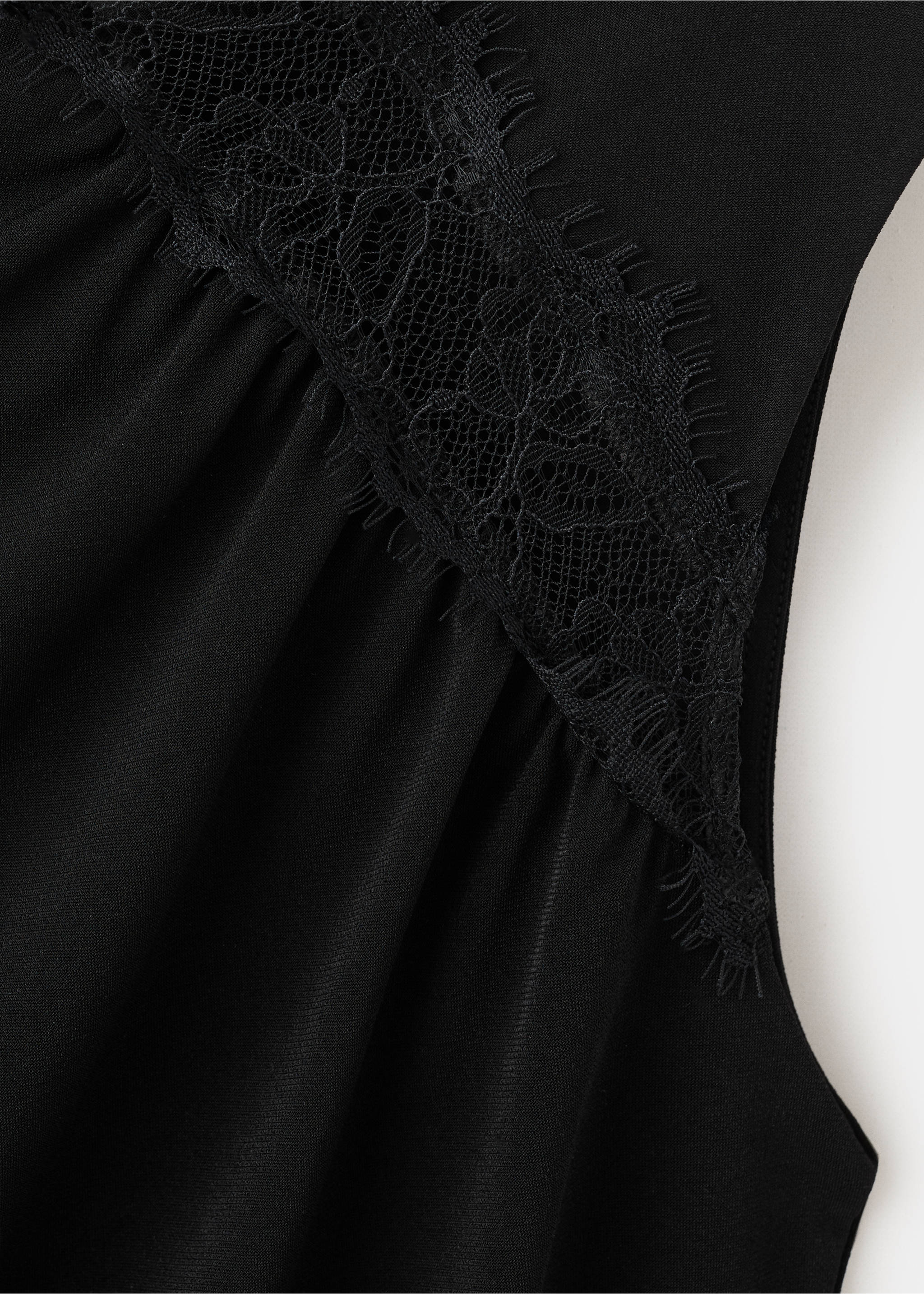 Top entallado fruncido - Detalle del artículo 8, Negro. Ref: 27094098-00.