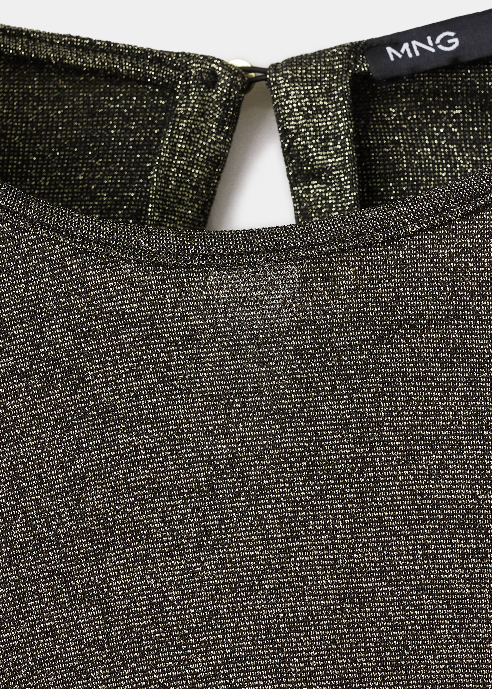 Asymmetric lúrex cape - Details of the article 8